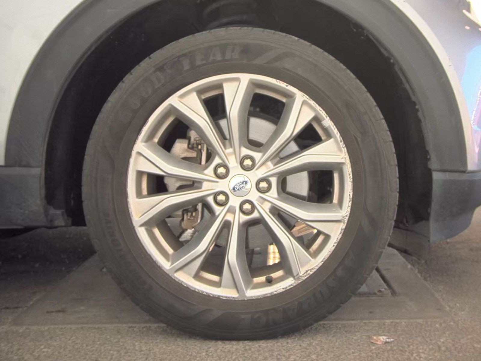 2023 Ford Explorer Limited AWD