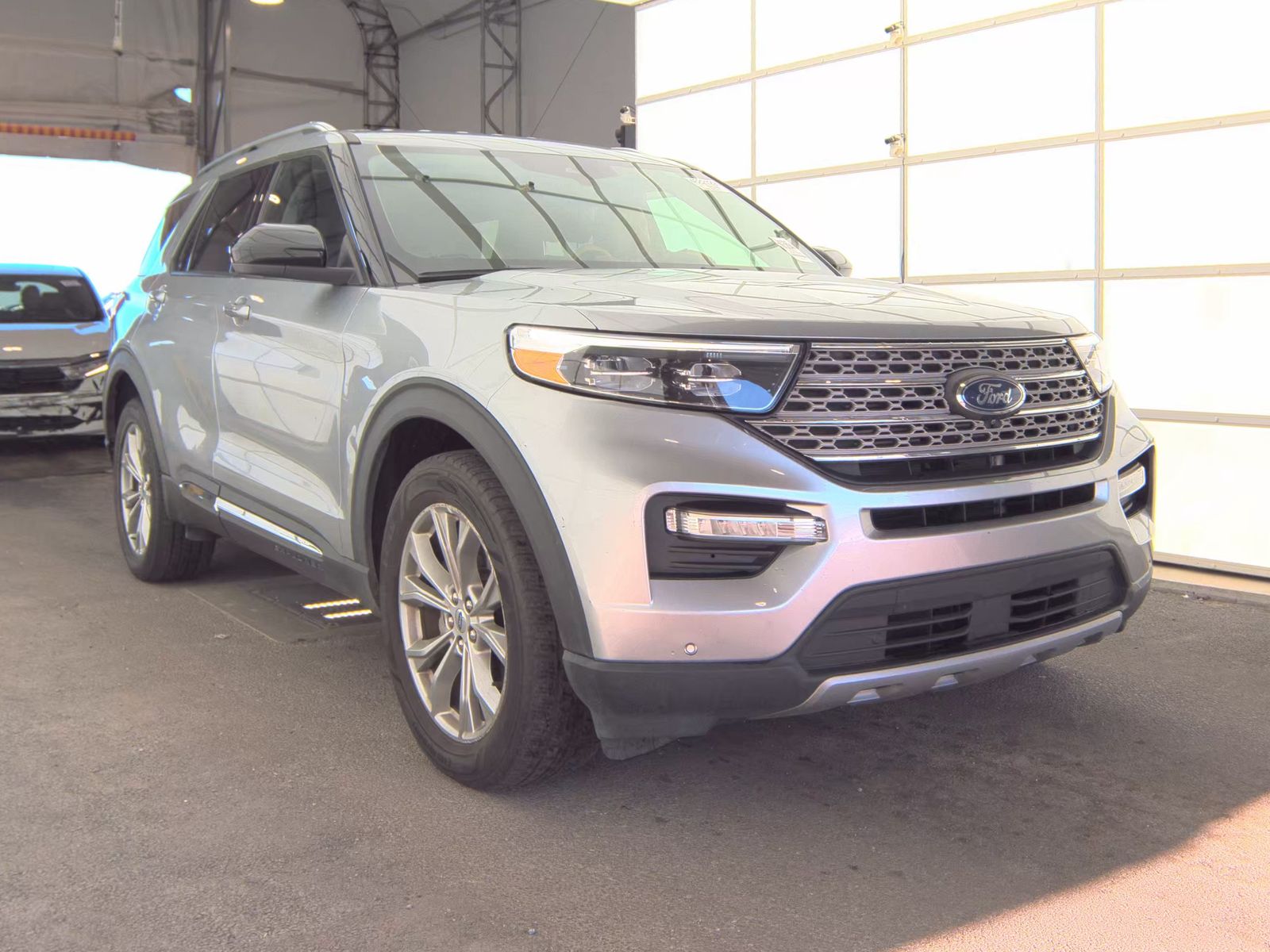 2023 Ford Explorer Limited AWD