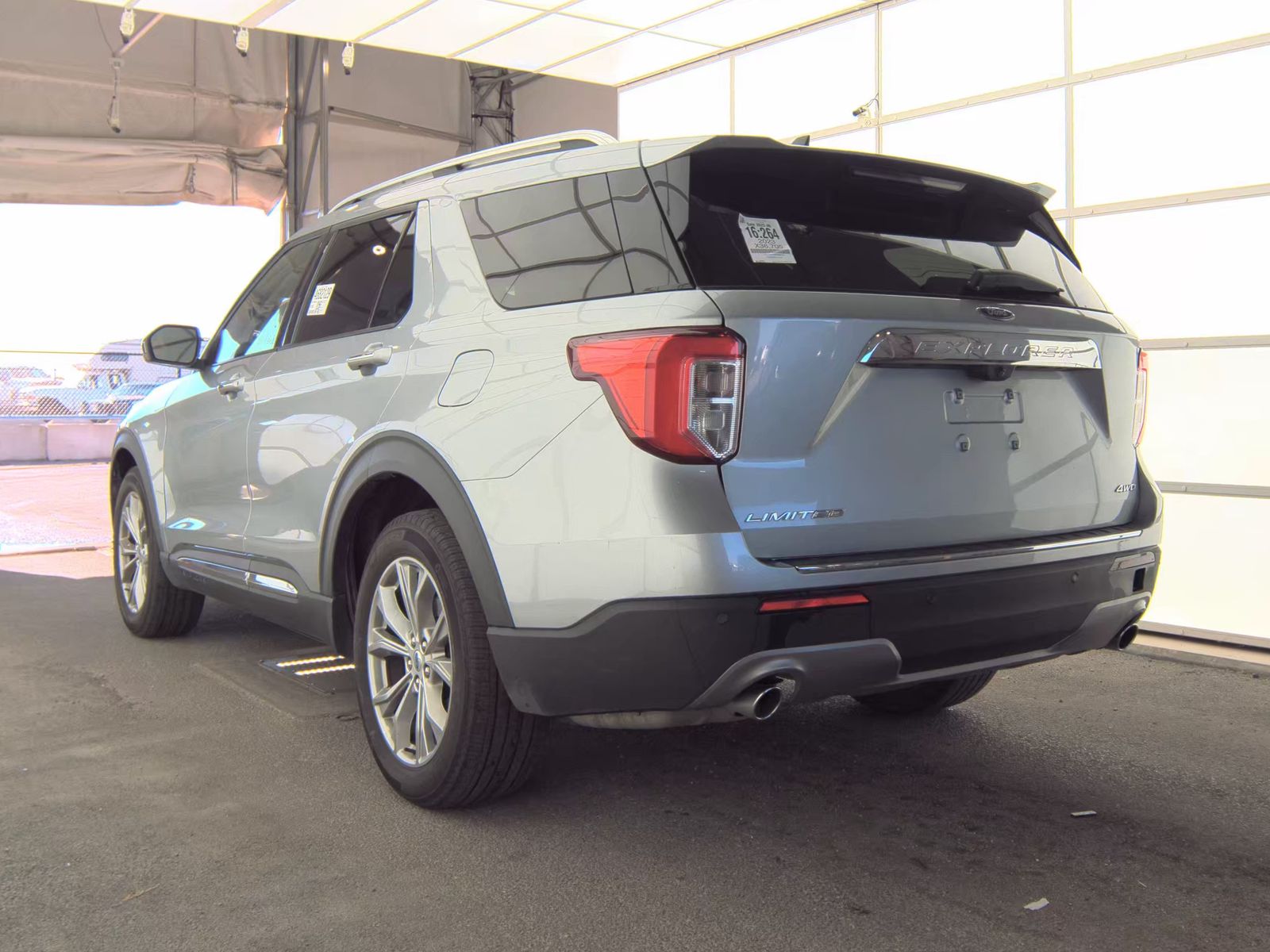 2023 Ford Explorer Limited AWD