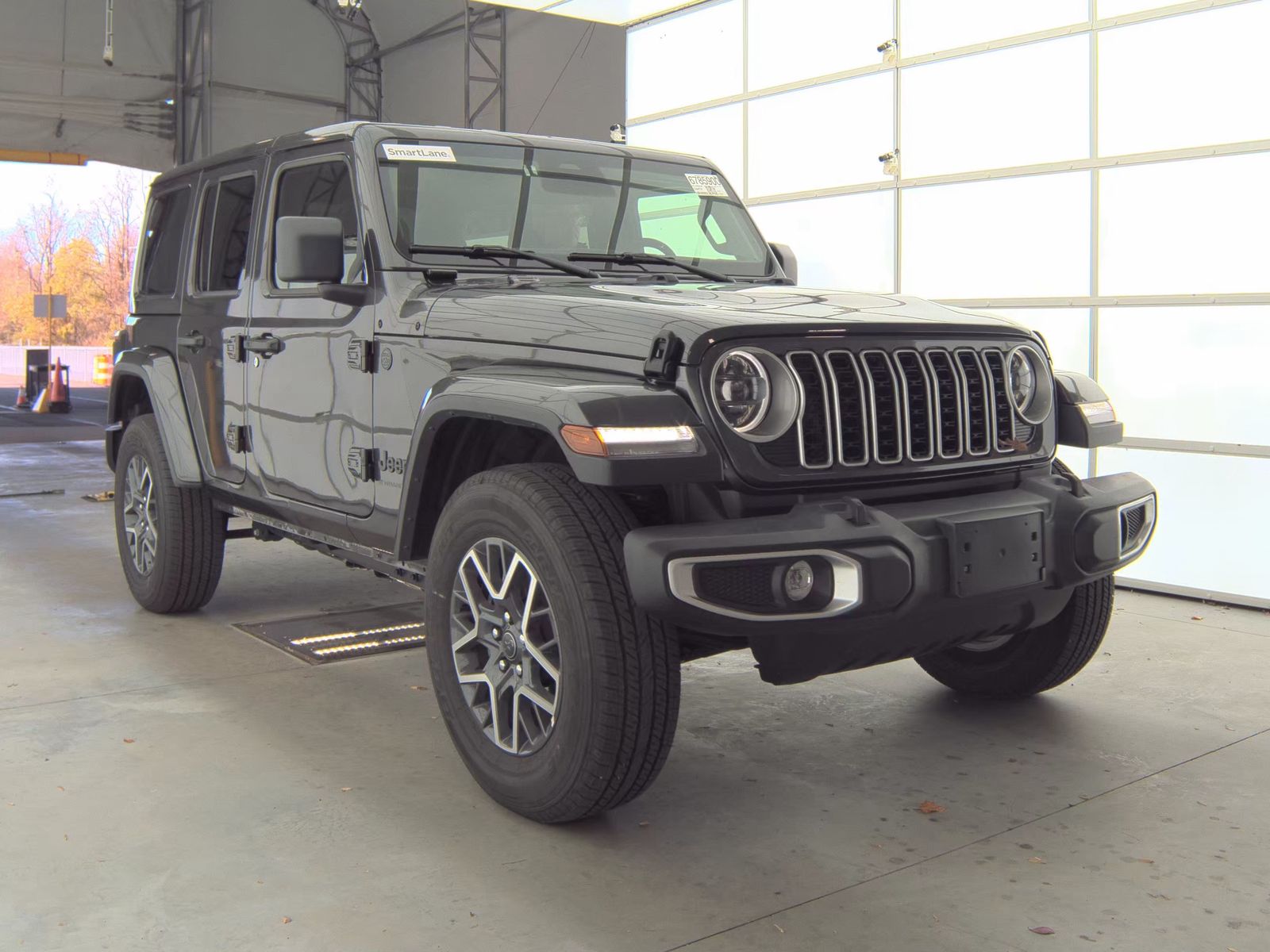 2025 Jeep Wrangler Sahara AWD