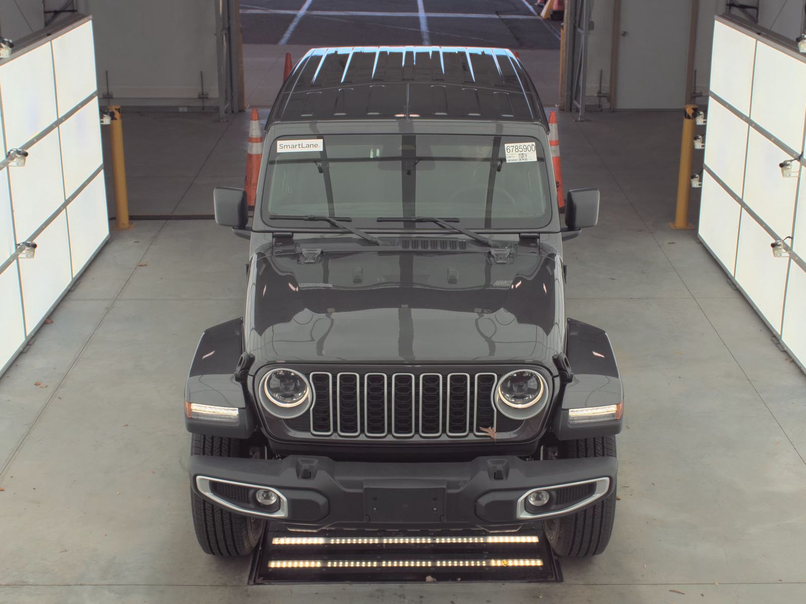 2025 Jeep Wrangler Sahara AWD