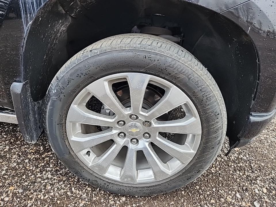 2022 Chevrolet Silverado 1500 High Country AWD