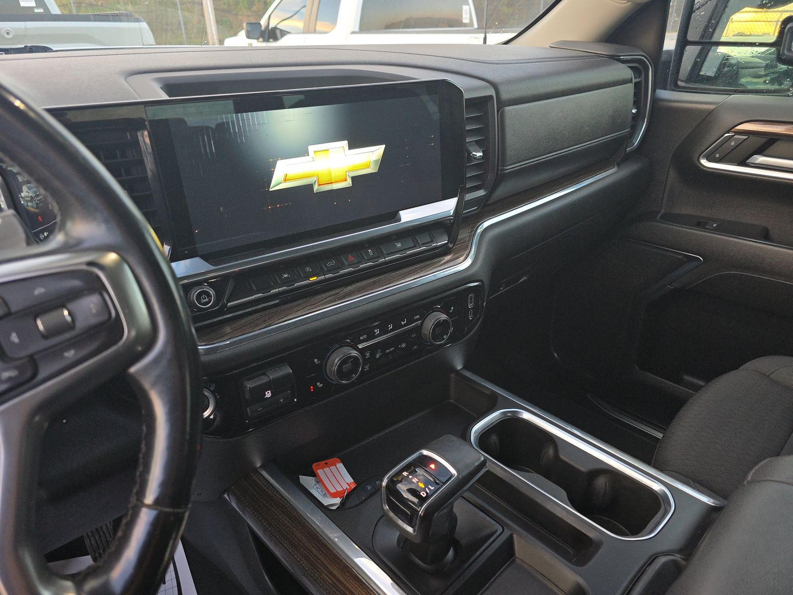 2023 Chevrolet Silverado 1500 RST AWD