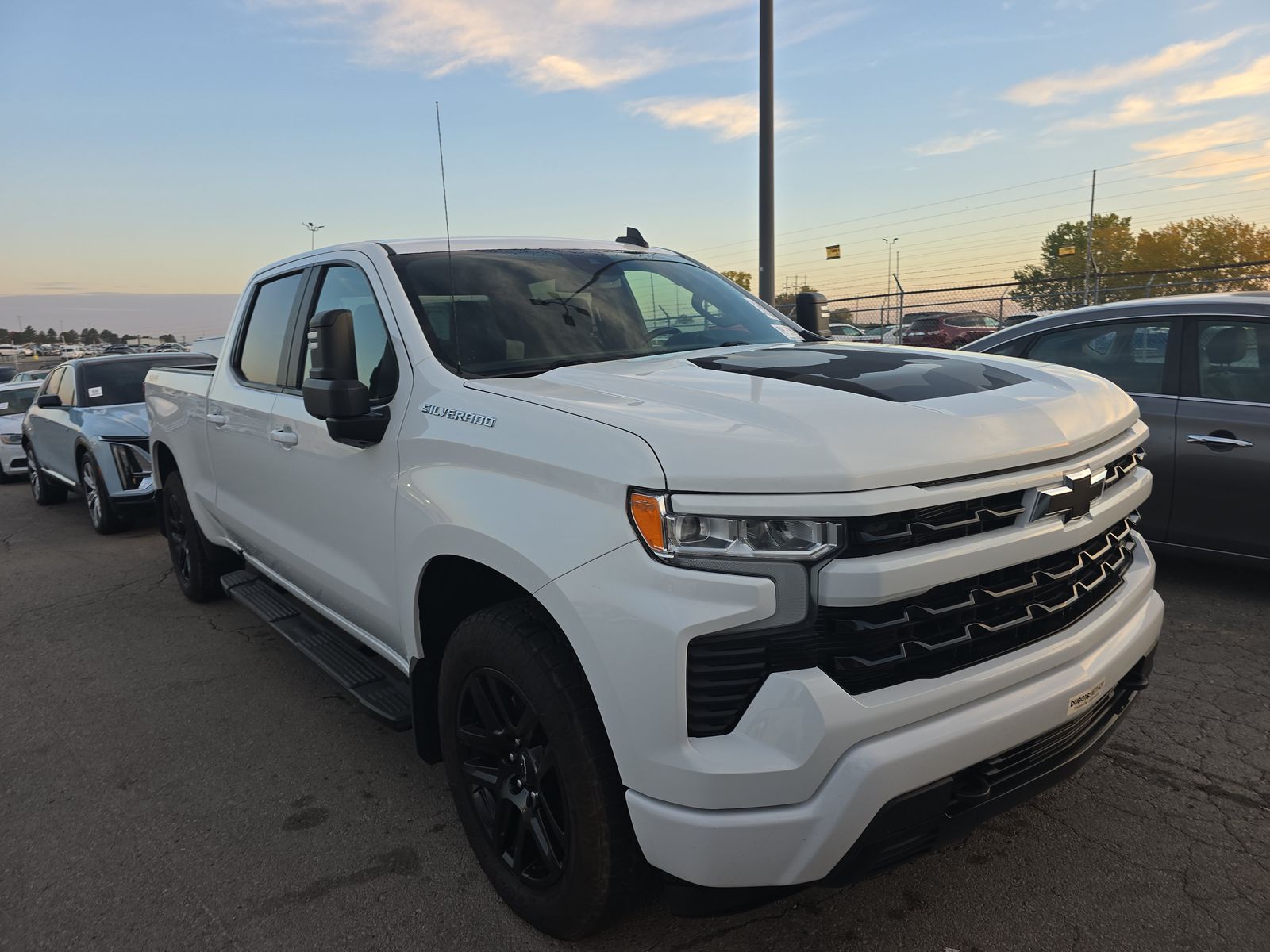 2023 Chevrolet Silverado 1500 RST AWD