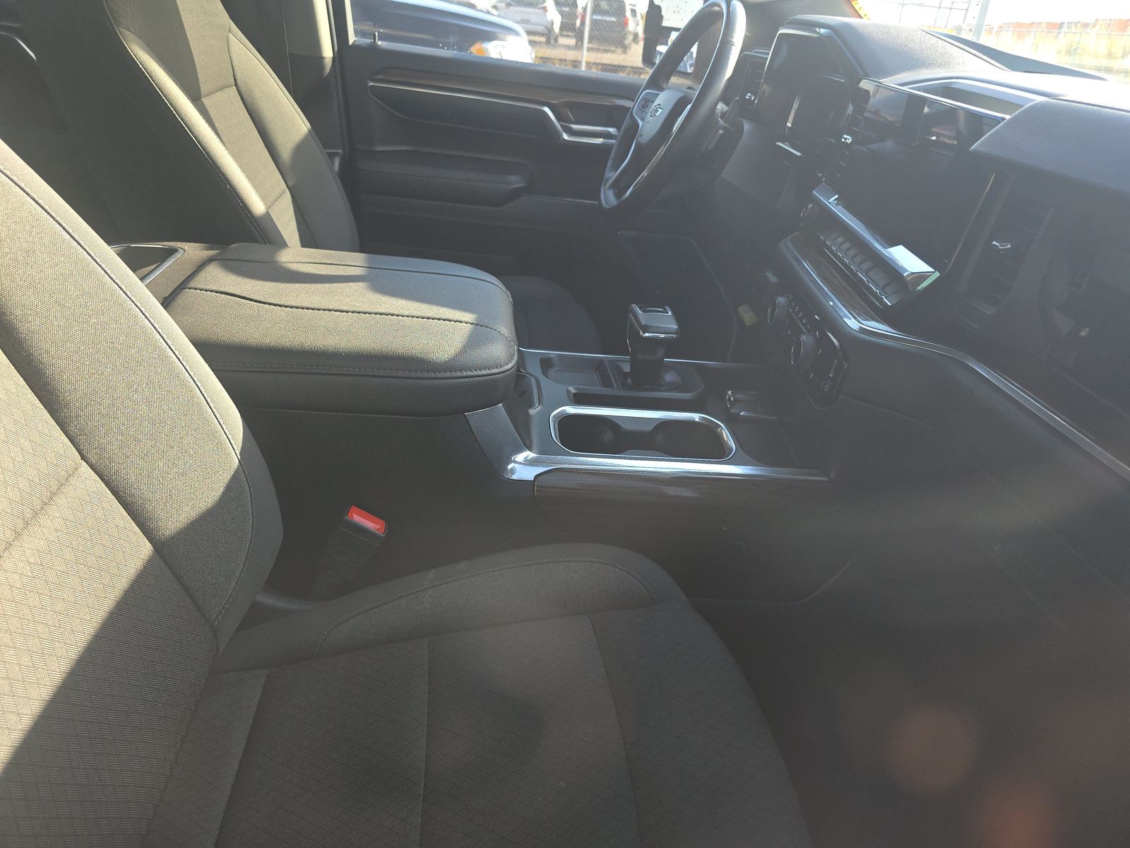 2024 Chevrolet Silverado 1500 RST AWD