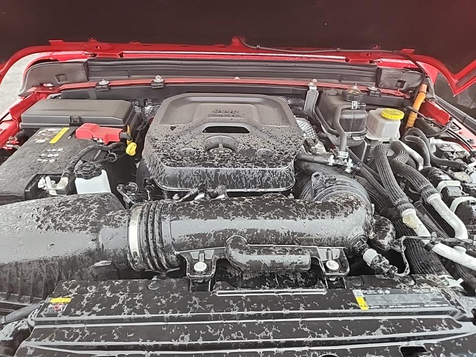 2025 Jeep Wrangler 4xe Sahara AWD