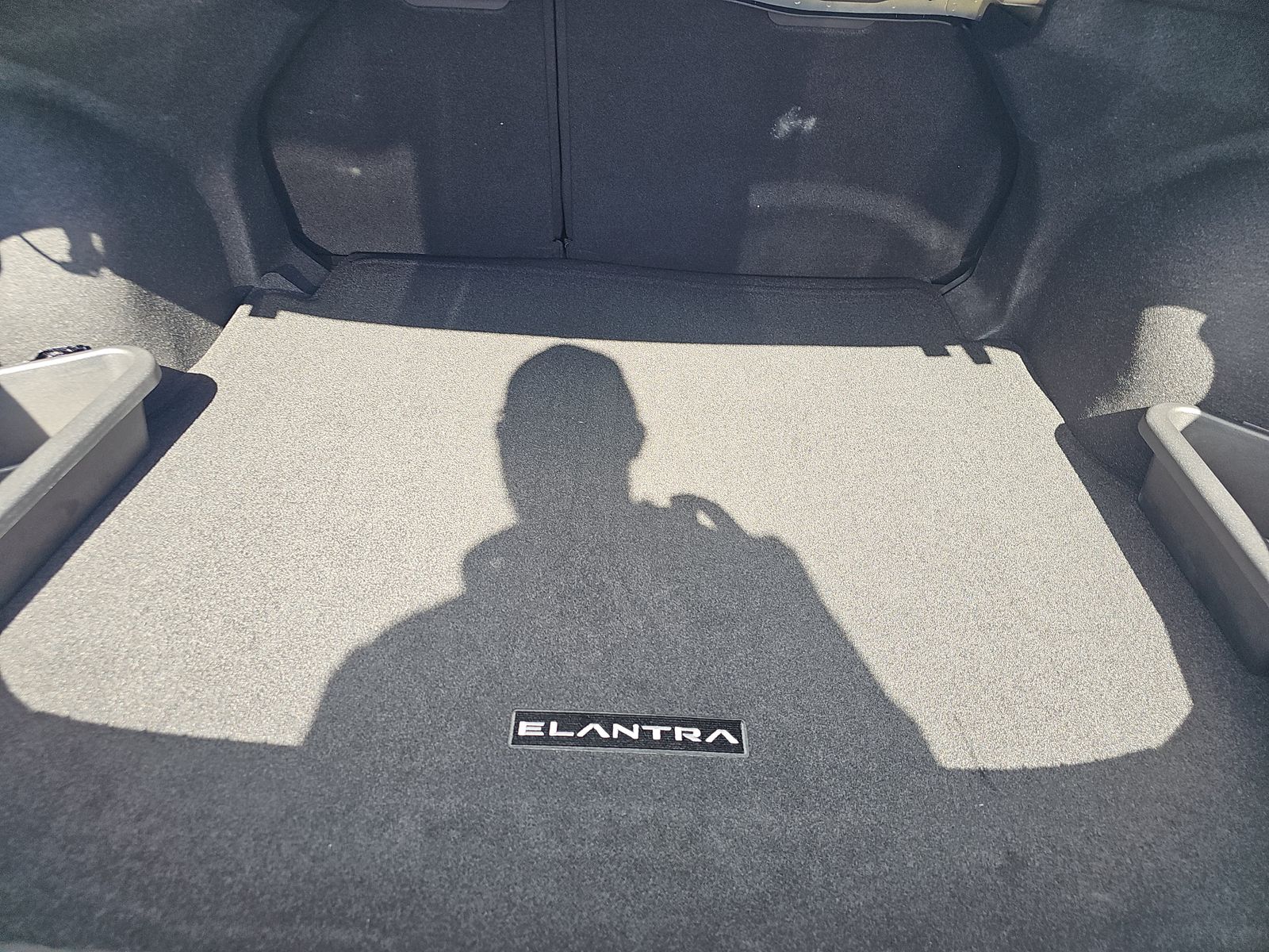 2024 Hyundai Elantra SEL FWD