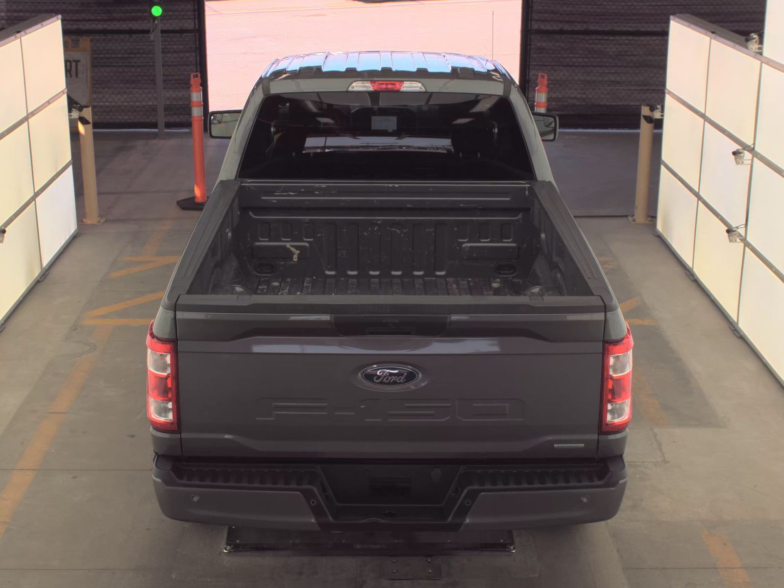 2023 Ford F-150 XL FWD