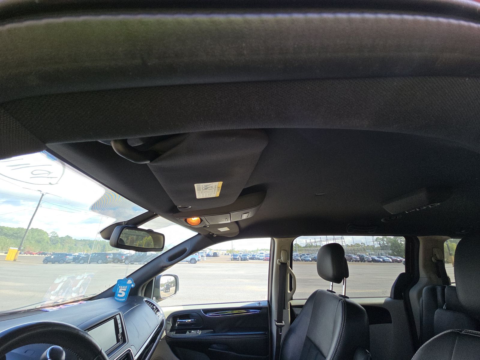 2019 Dodge Grand Caravan SXT FWD