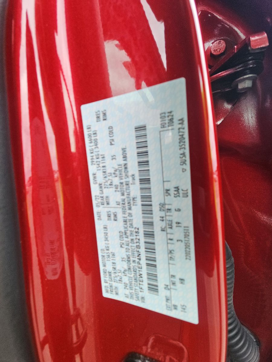 2022 Ford F-150 Lariat AWD