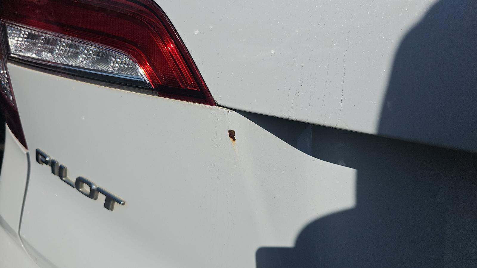 2021 Honda Pilot Touring FWD