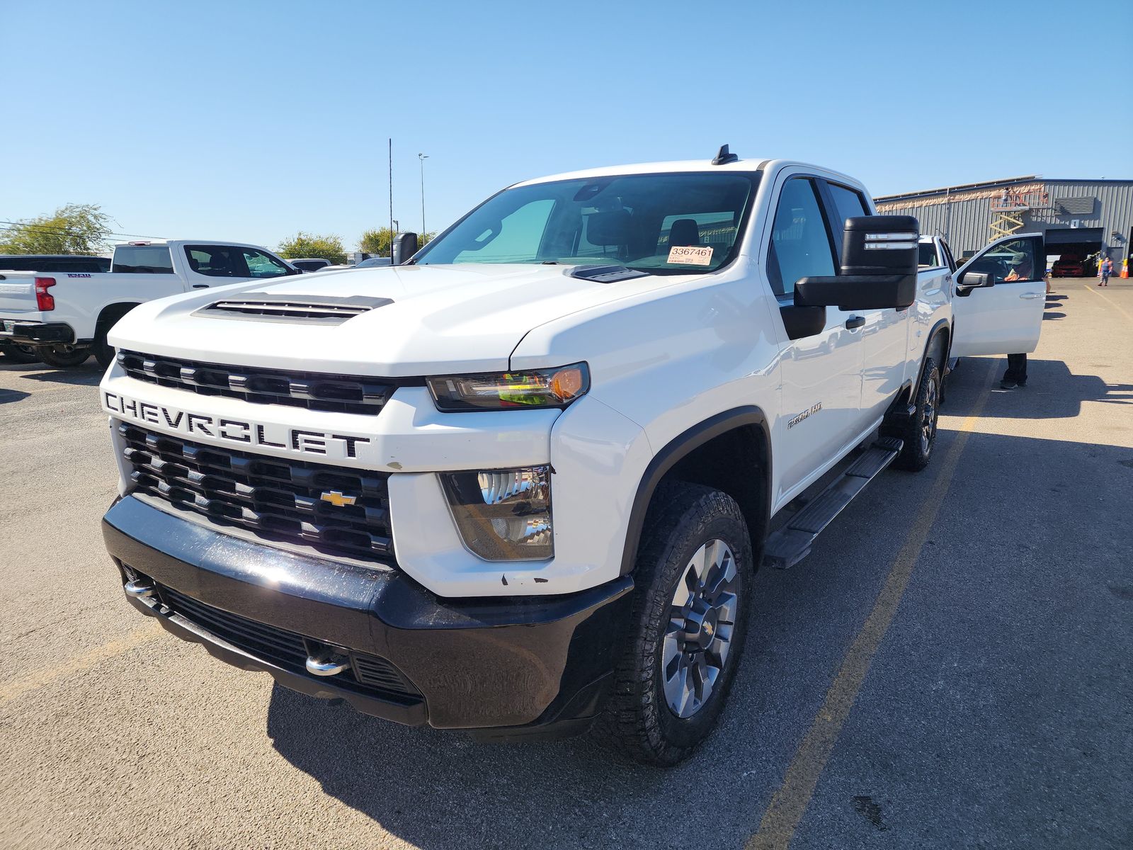 2022 Chevrolet Silverado 2500HD Custom AWD