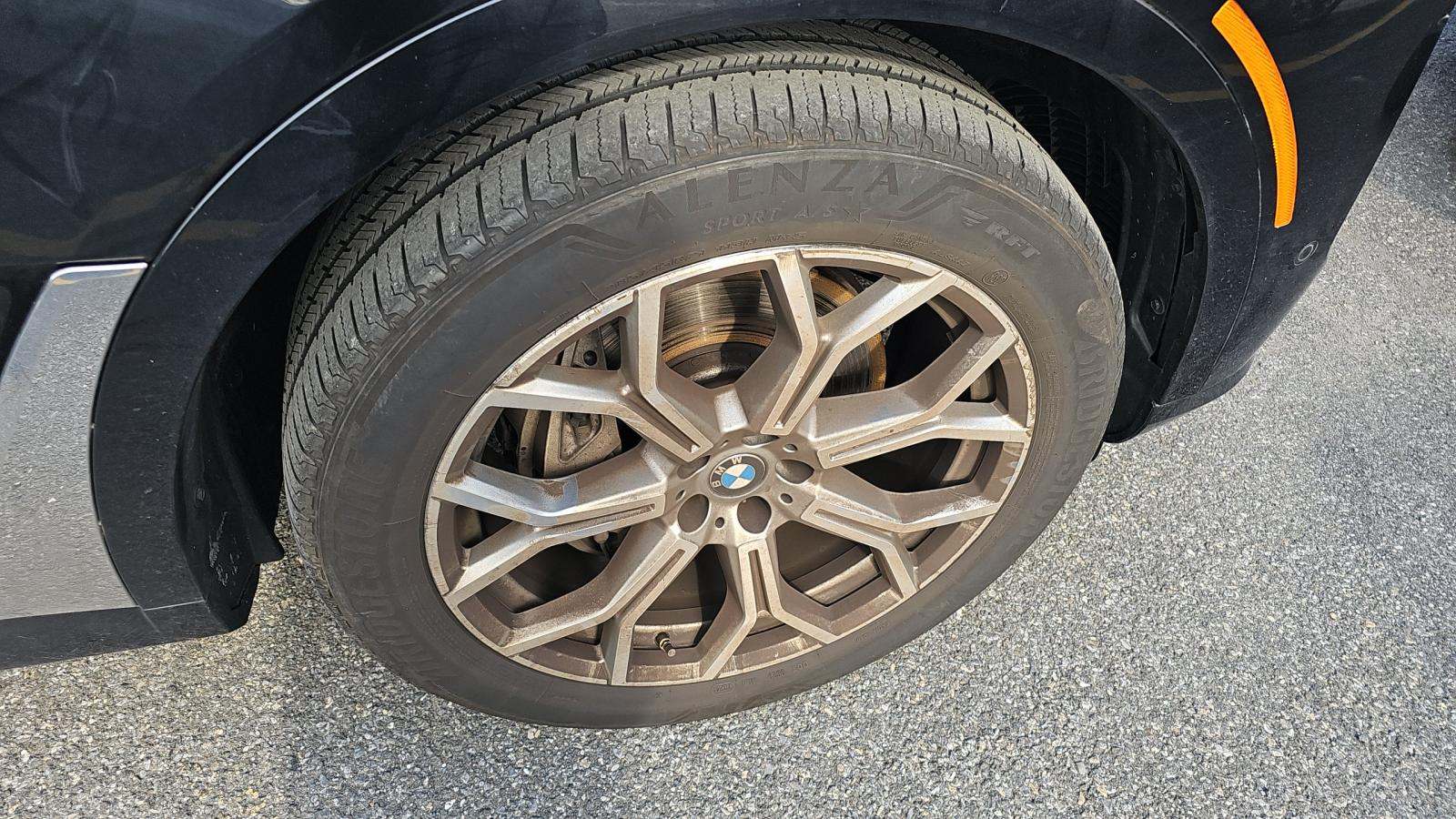 2025 BMW X7 xDrive40i AWD