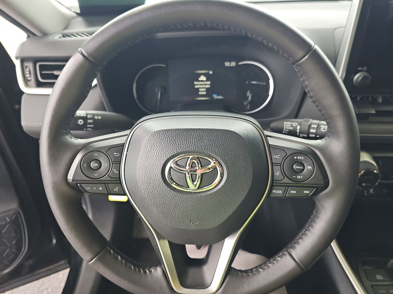 2024 Toyota RAV4 XLE AWD