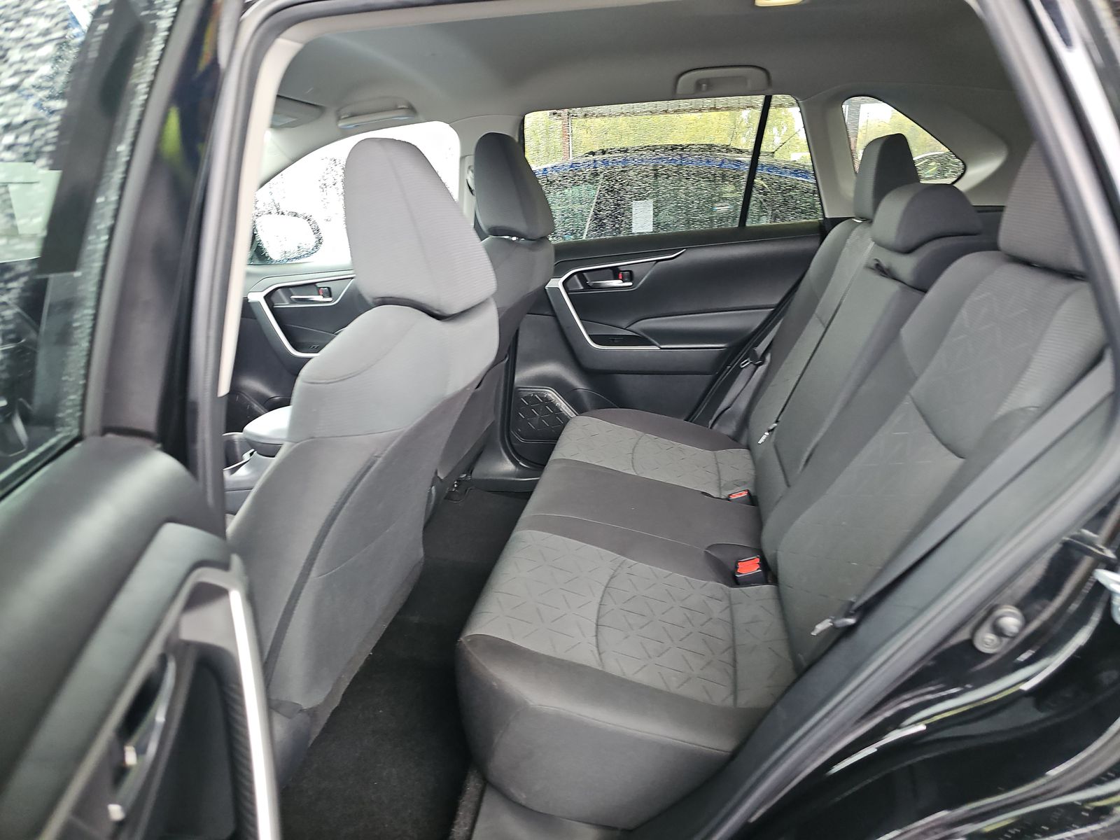 2024 Toyota RAV4 XLE AWD