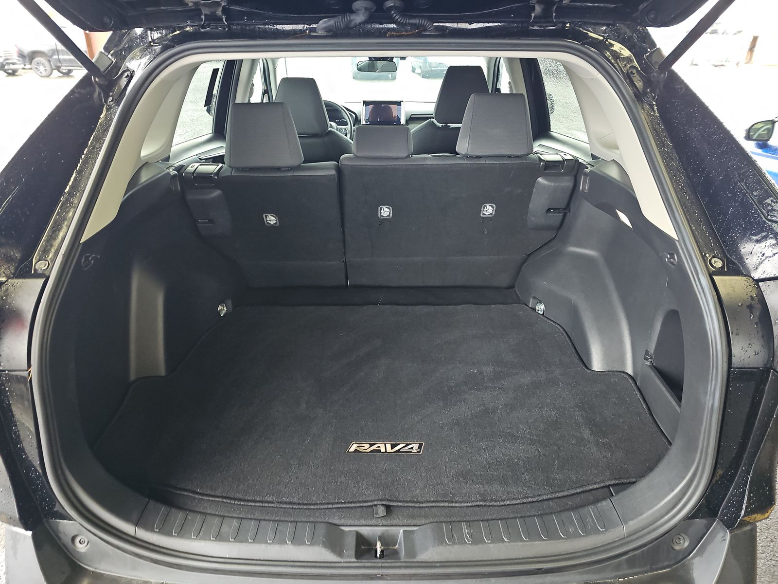 2024 Toyota RAV4 XLE AWD