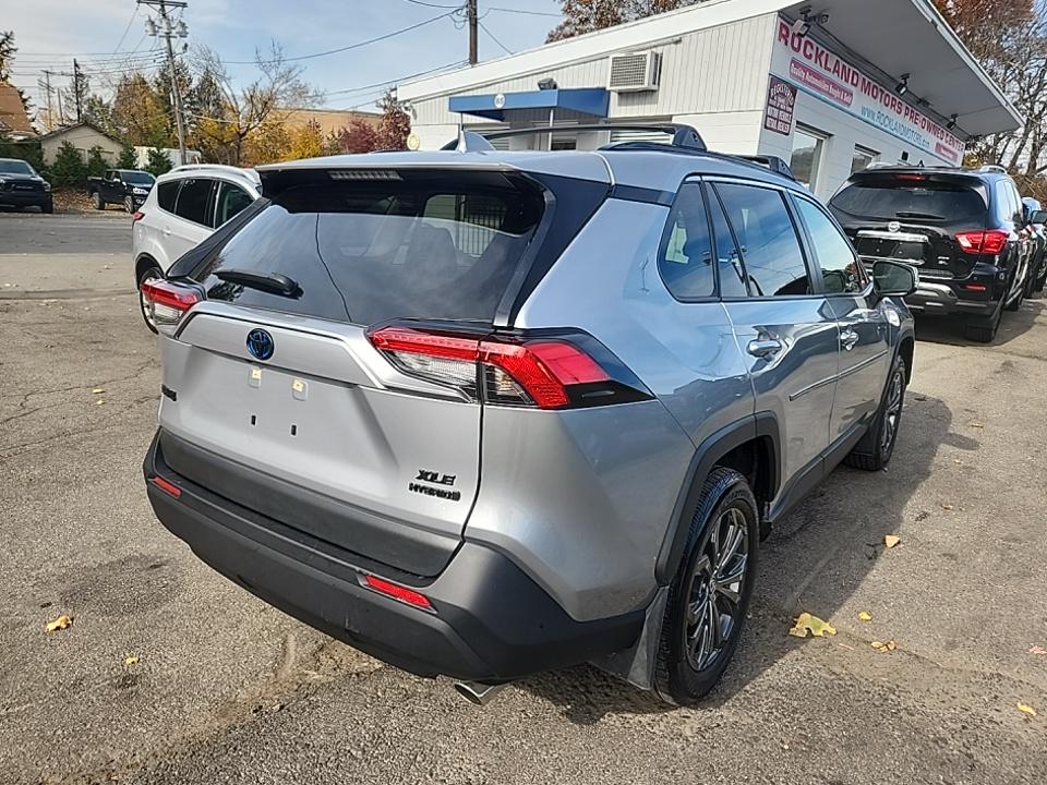 2022 Toyota RAV4 Hybrid XLE Premium AWD