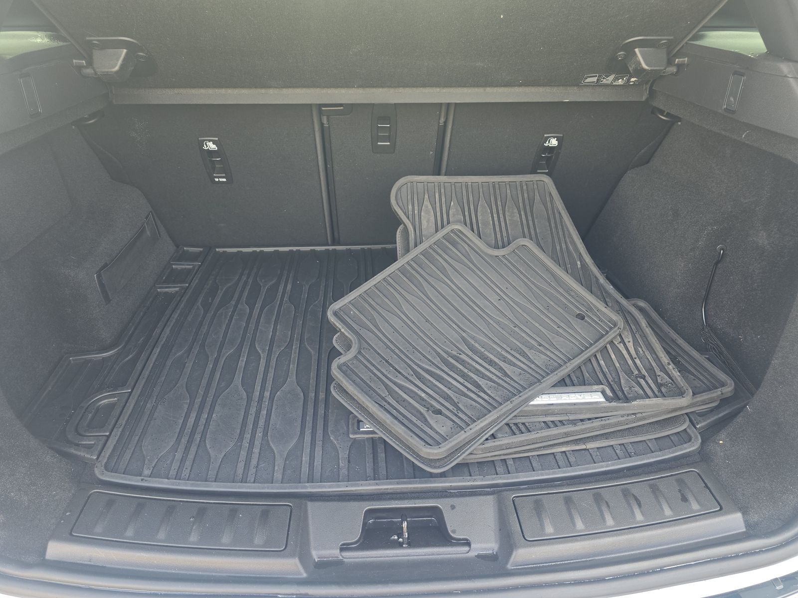 2024 Land Rover Range Rover Evoque S AWD