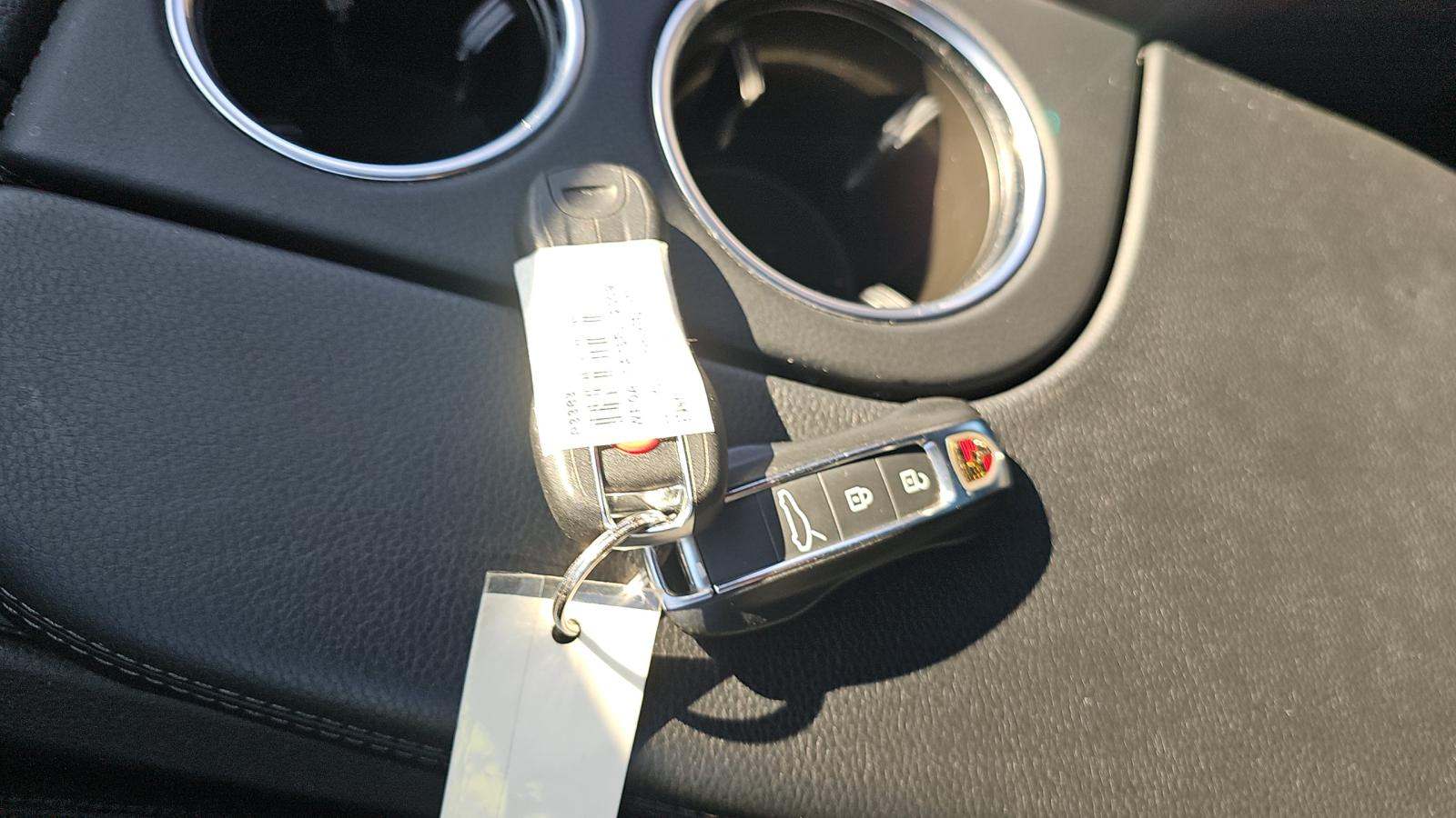 2023 Porsche Panamera 4 E-Hybrid Platinum Edition AWD