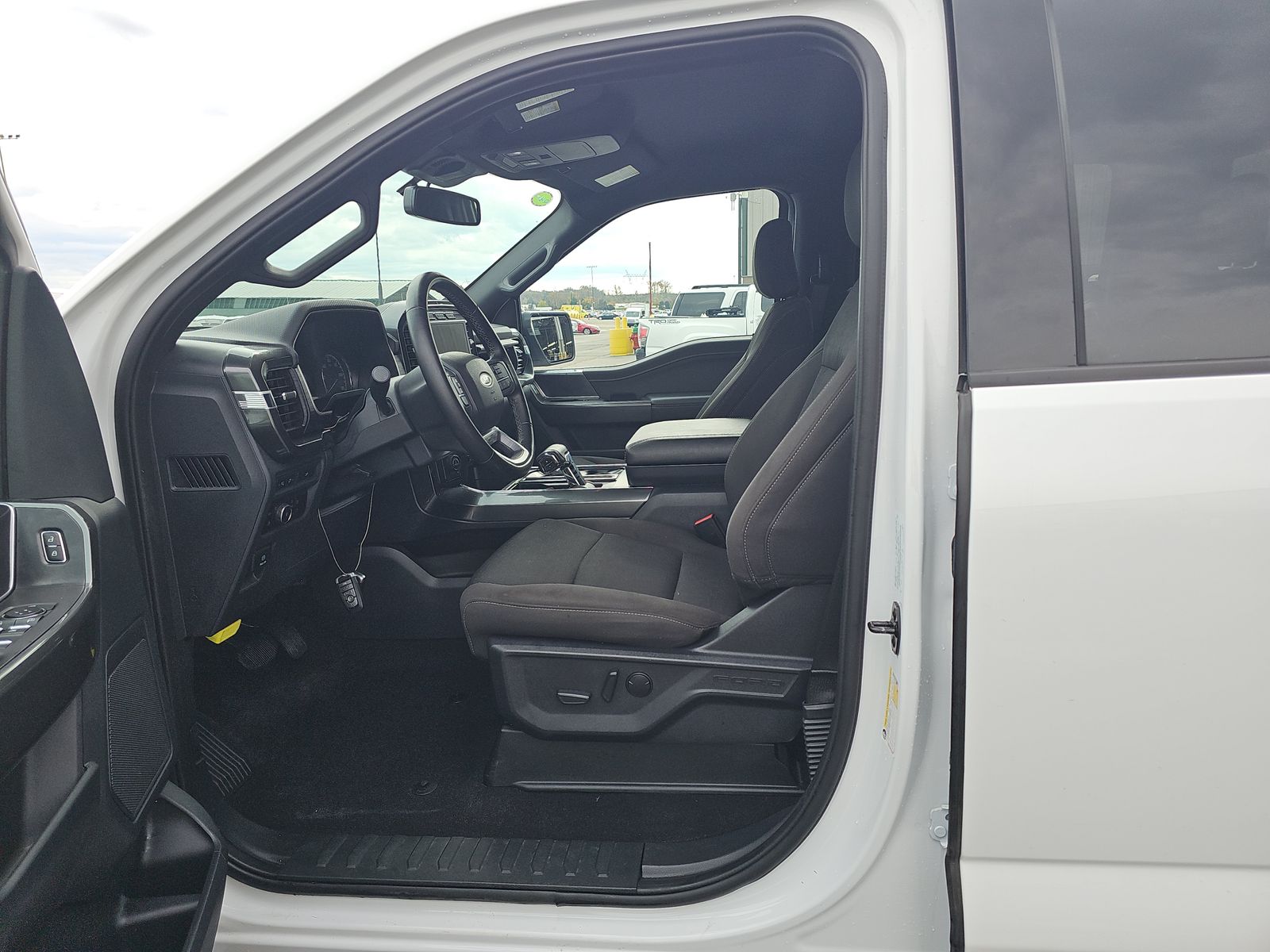 2023 Ford F-150 Hybrid XLT AWD