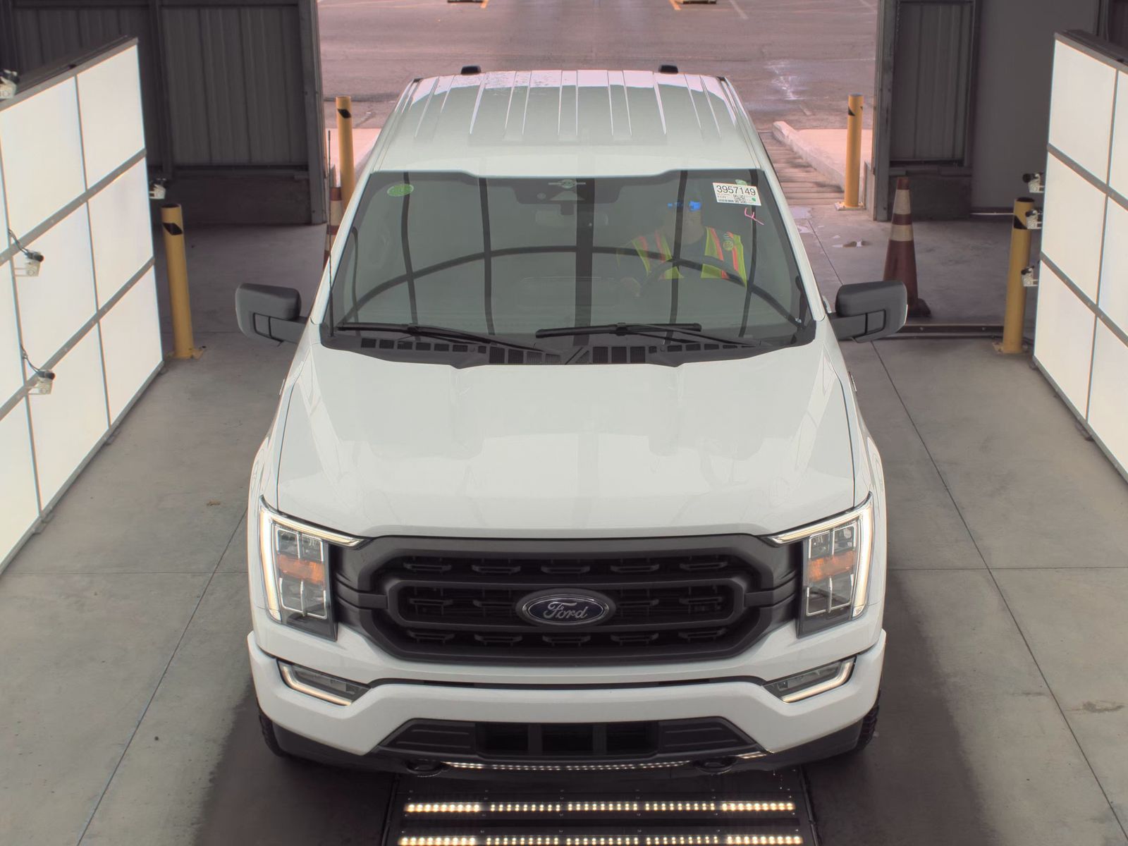 2023 Ford F-150 Hybrid XLT AWD