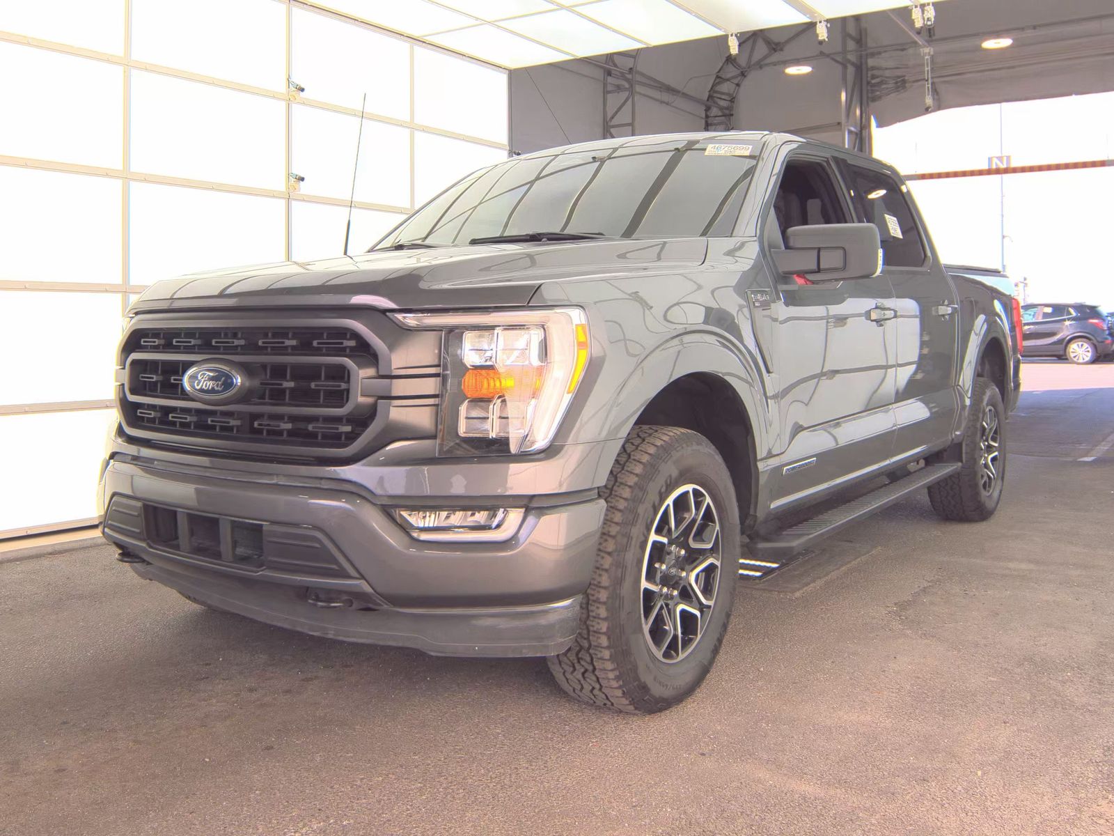 2023 Ford F-150 Hybrid XLT AWD