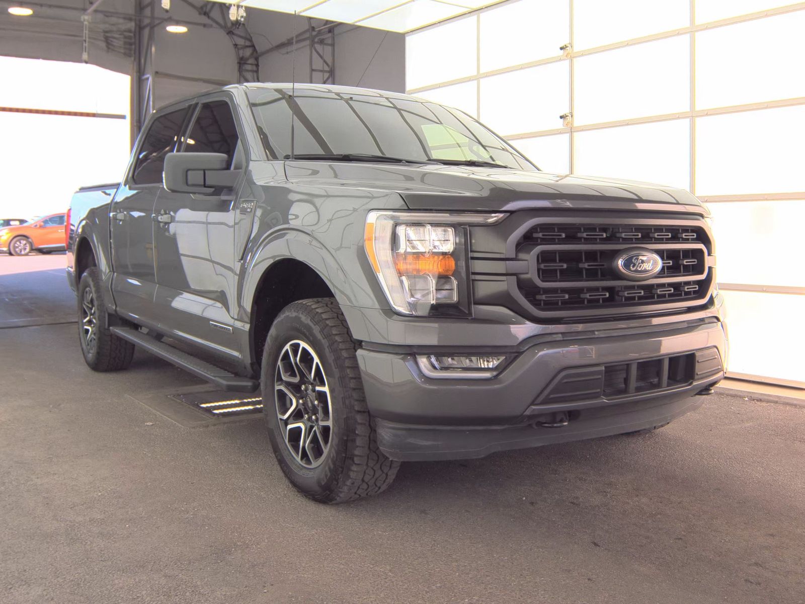 2023 Ford F-150 Hybrid XLT AWD