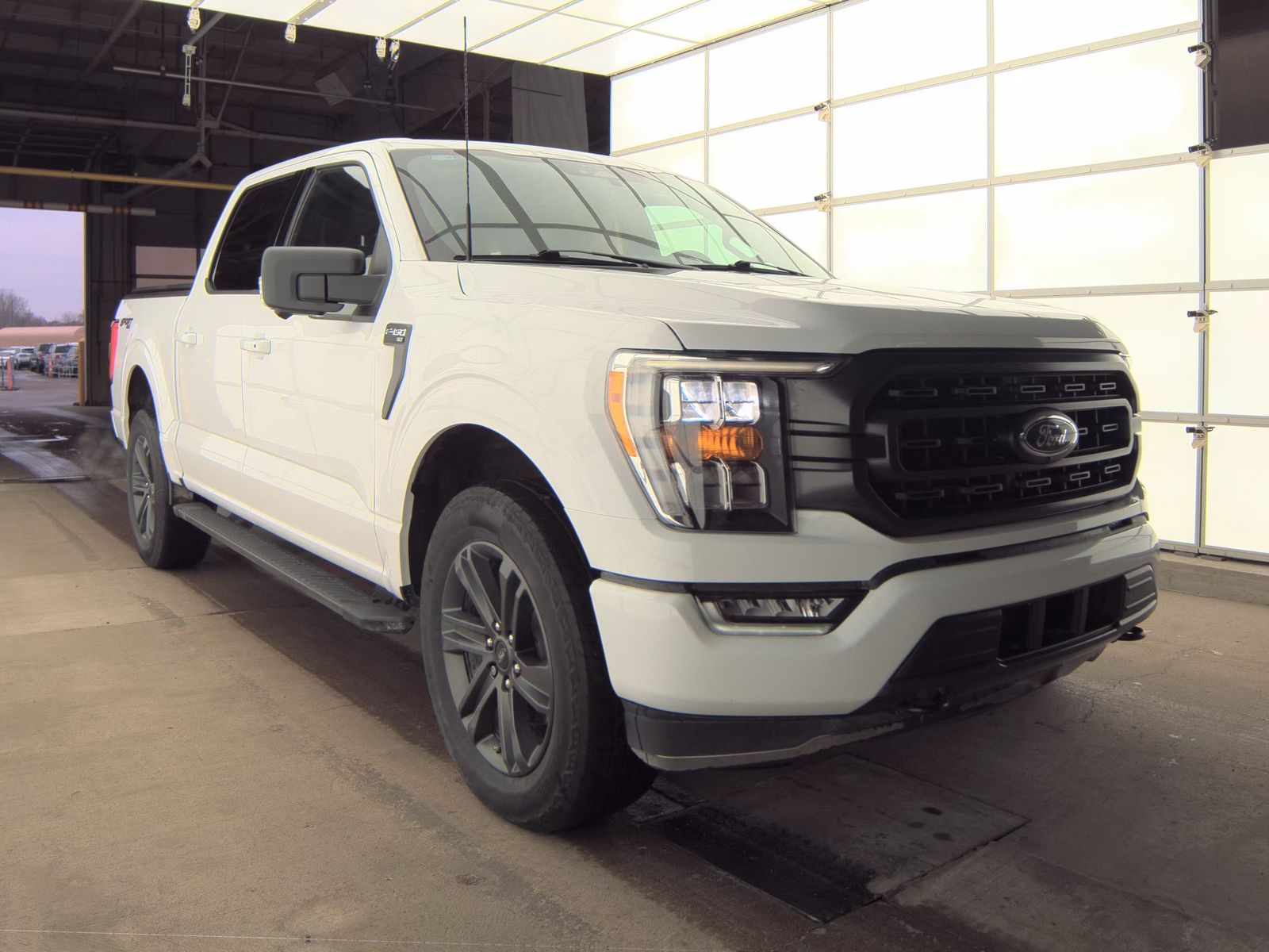 2023 Ford F-150 XLT AWD