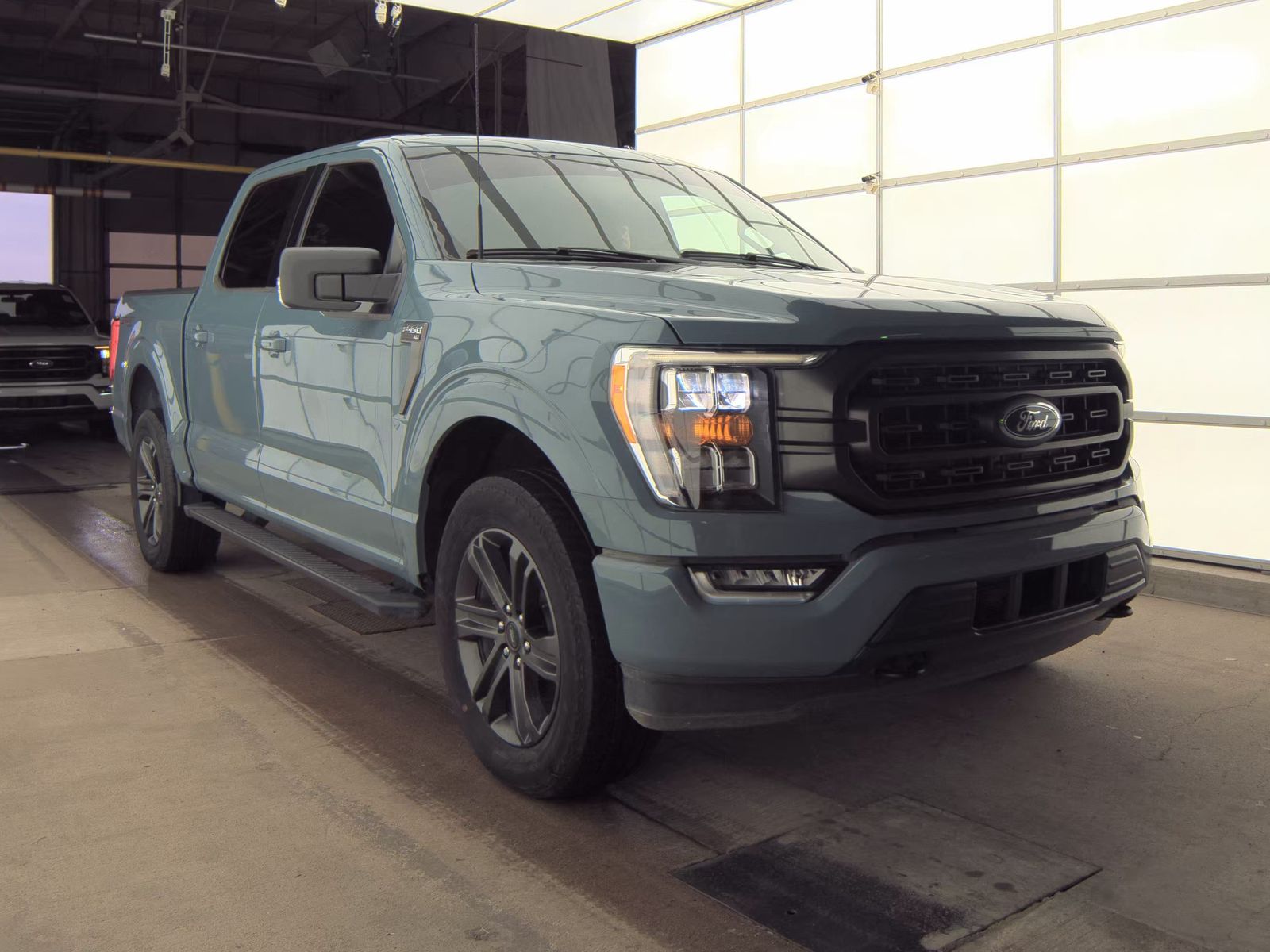 2023 Ford F-150 XLT AWD