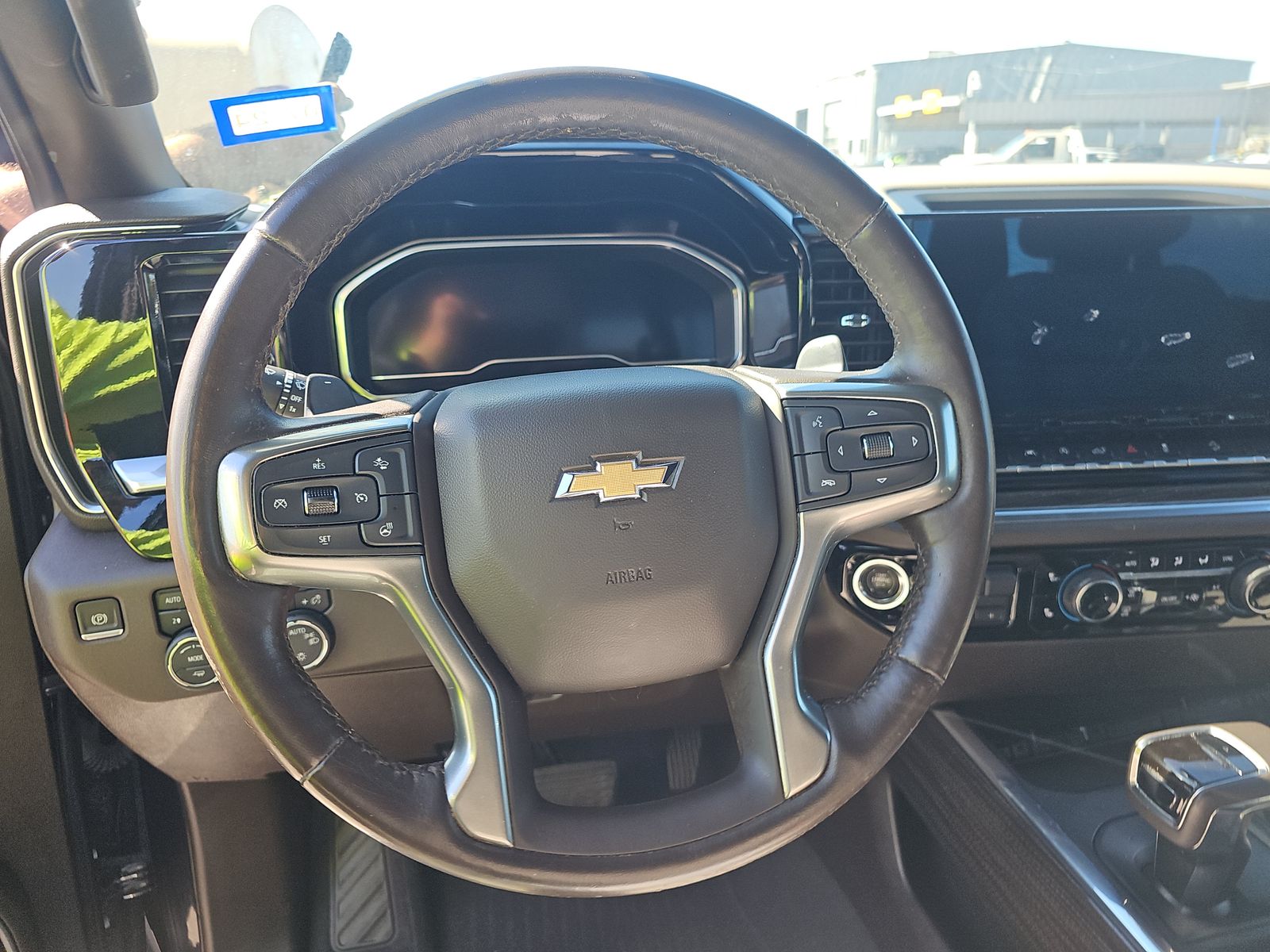 2022 Chevrolet Silverado 1500 LT AWD