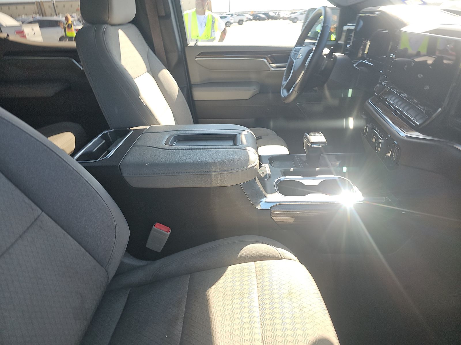 2022 Chevrolet Silverado 1500 LT AWD