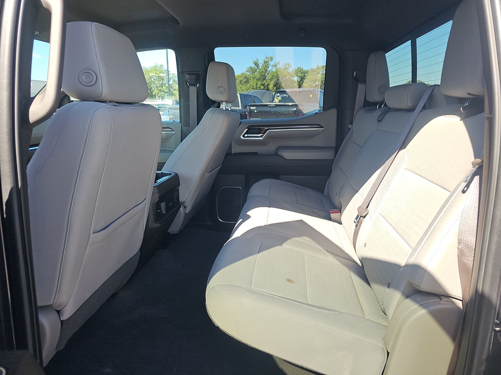 2022 Chevrolet Silverado 1500 LT AWD