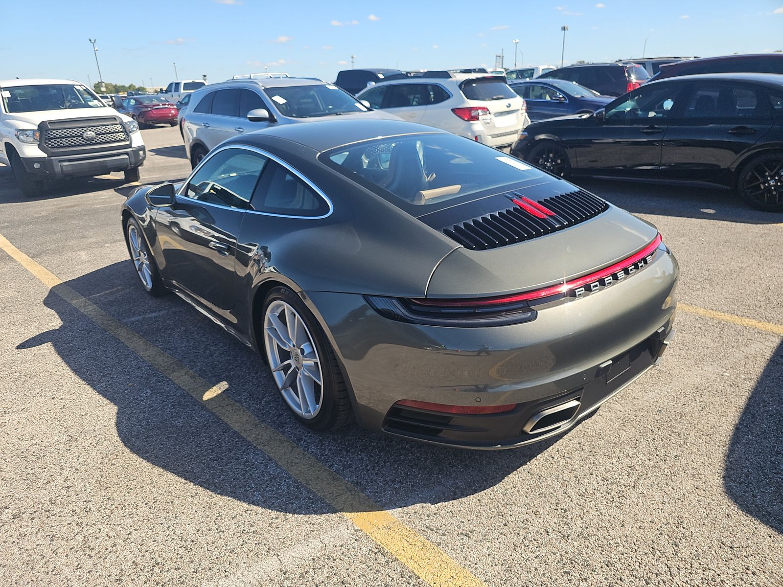 2023 Porsche 911 Carrera RWD