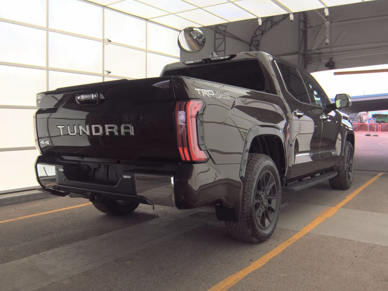 2022 Toyota Tundra Hybrid 1794 Edition AWD