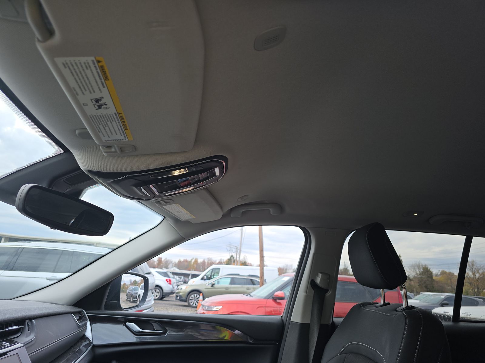 2022 Jeep Grand Cherokee Laredo AWD