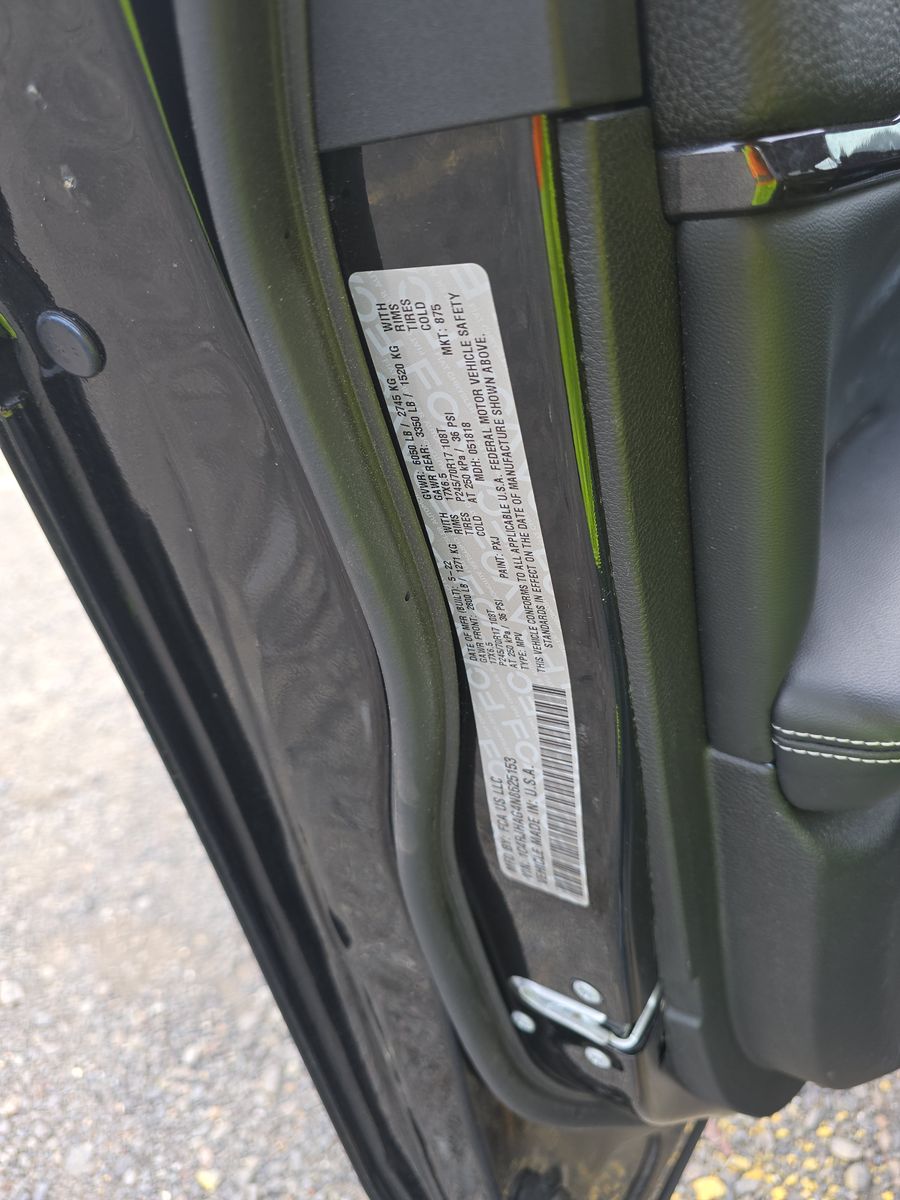 2022 Jeep Grand Cherokee Laredo AWD