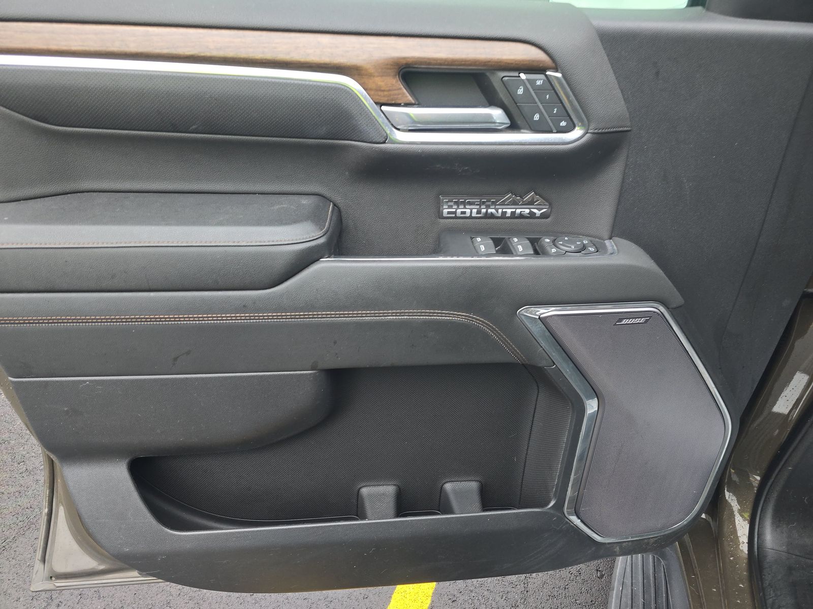 2023 Chevrolet Silverado 1500 High Country AWD