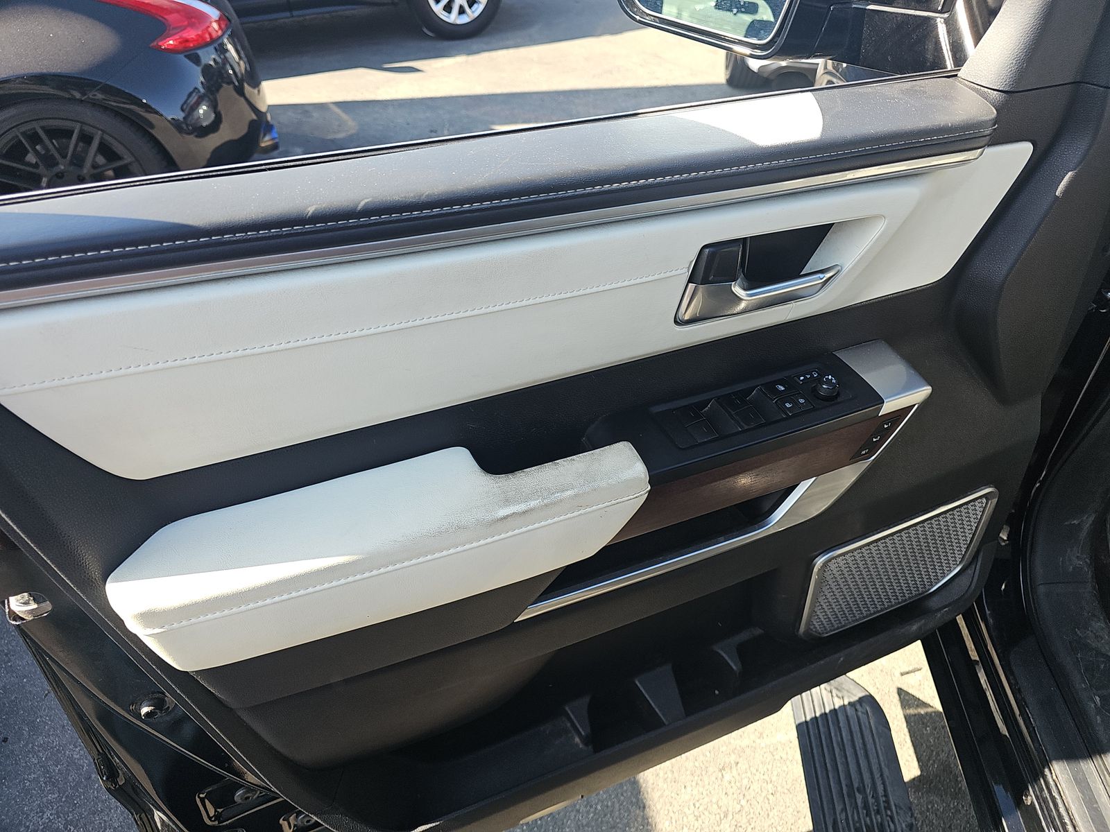 2023 Toyota Tundra Hybrid Capstone AWD