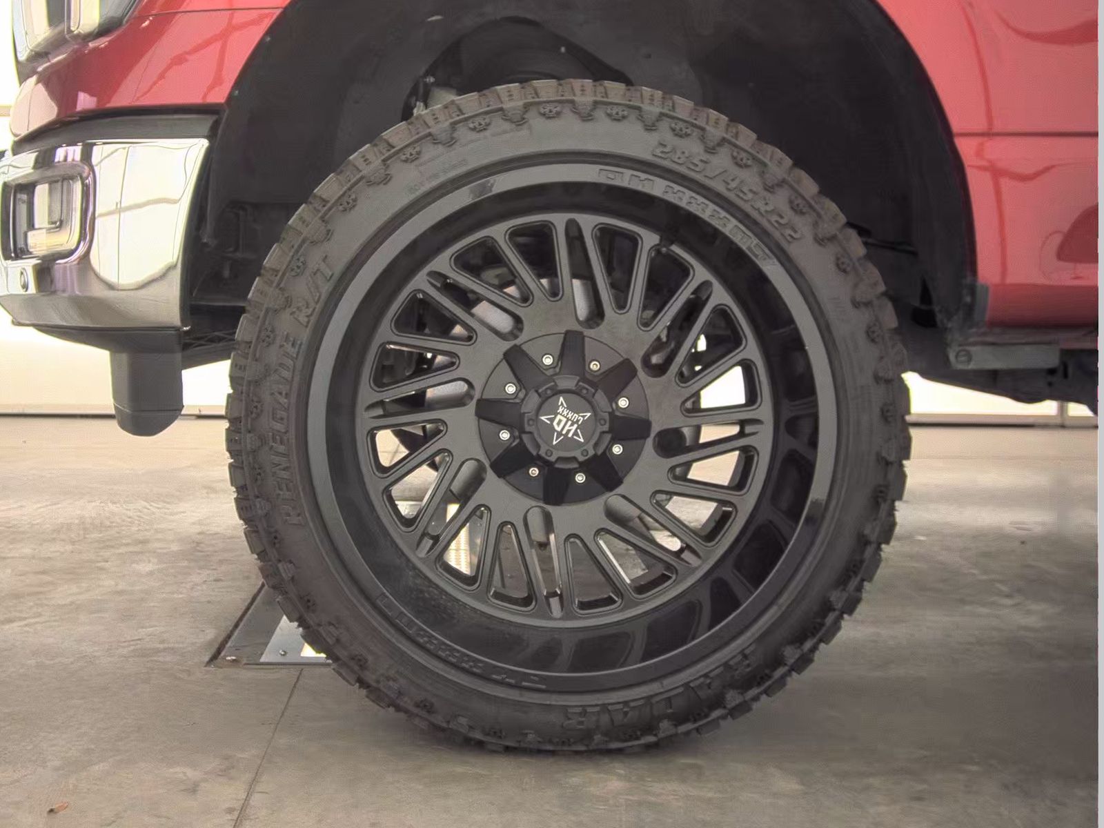 2024 Ford F-150 Lariat AWD