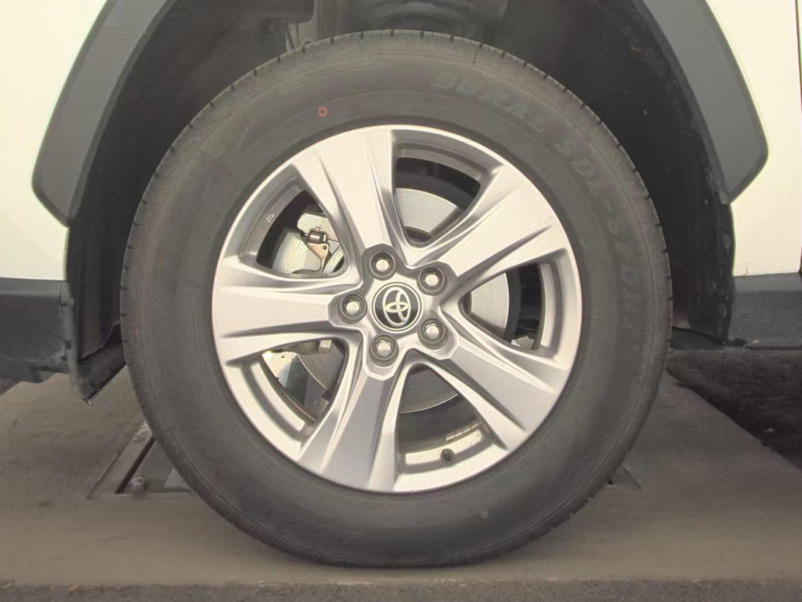 2024 Toyota RAV4 XLE AWD