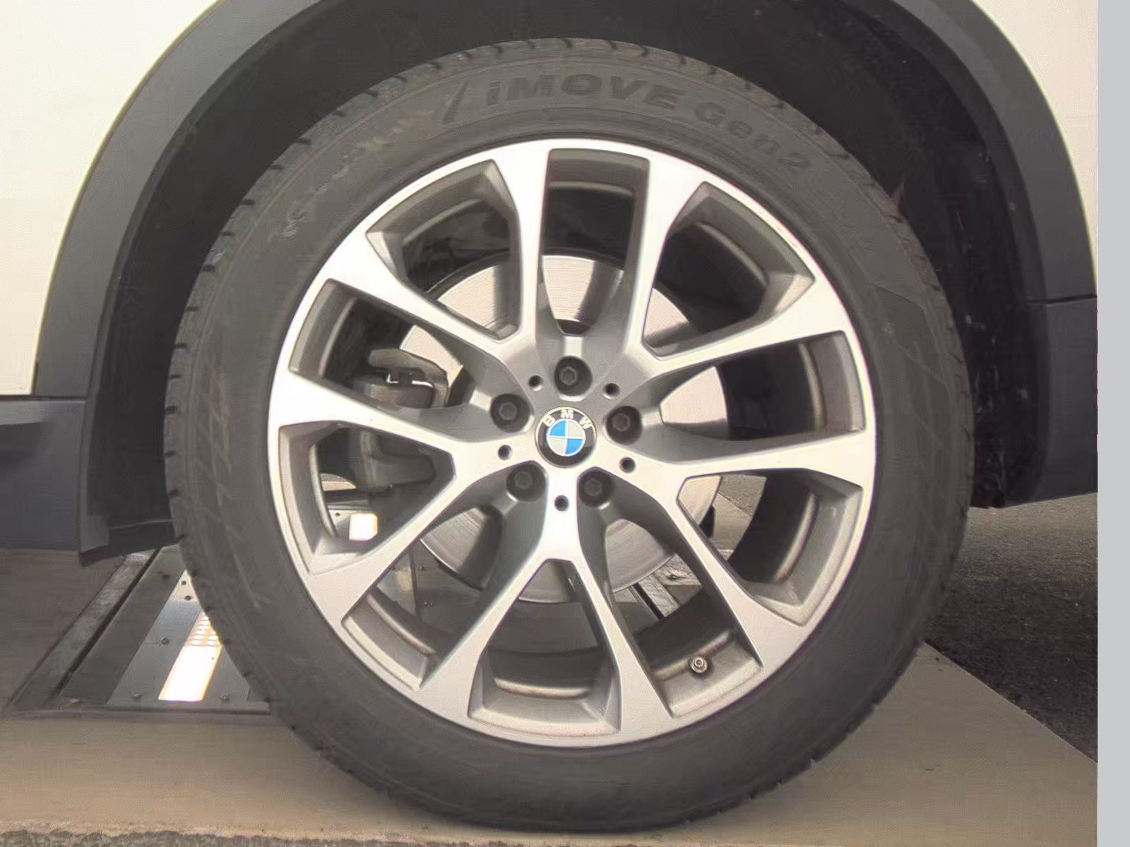 2024 BMW X5 xDrive40i AWD