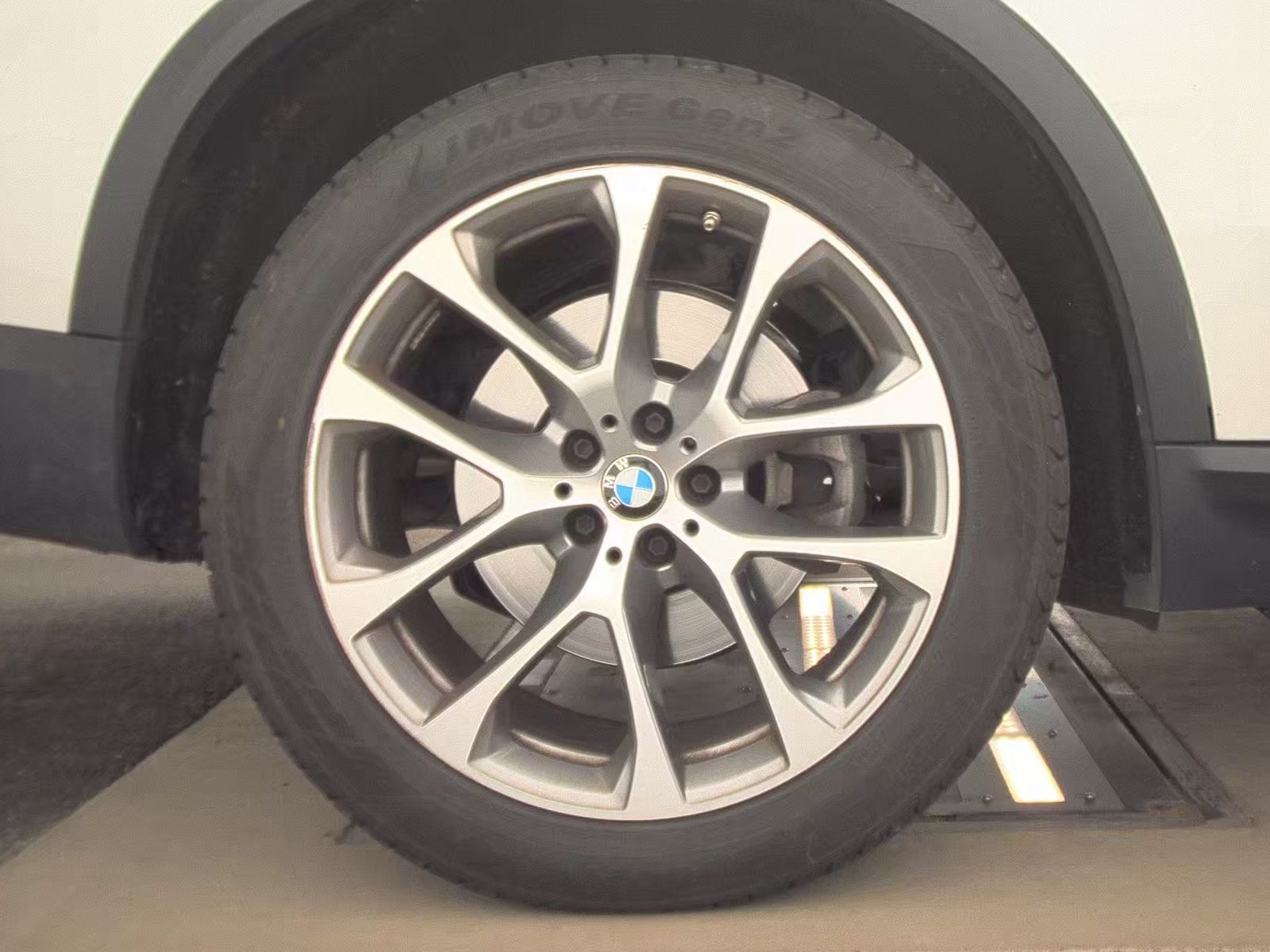2024 BMW X5 xDrive40i AWD