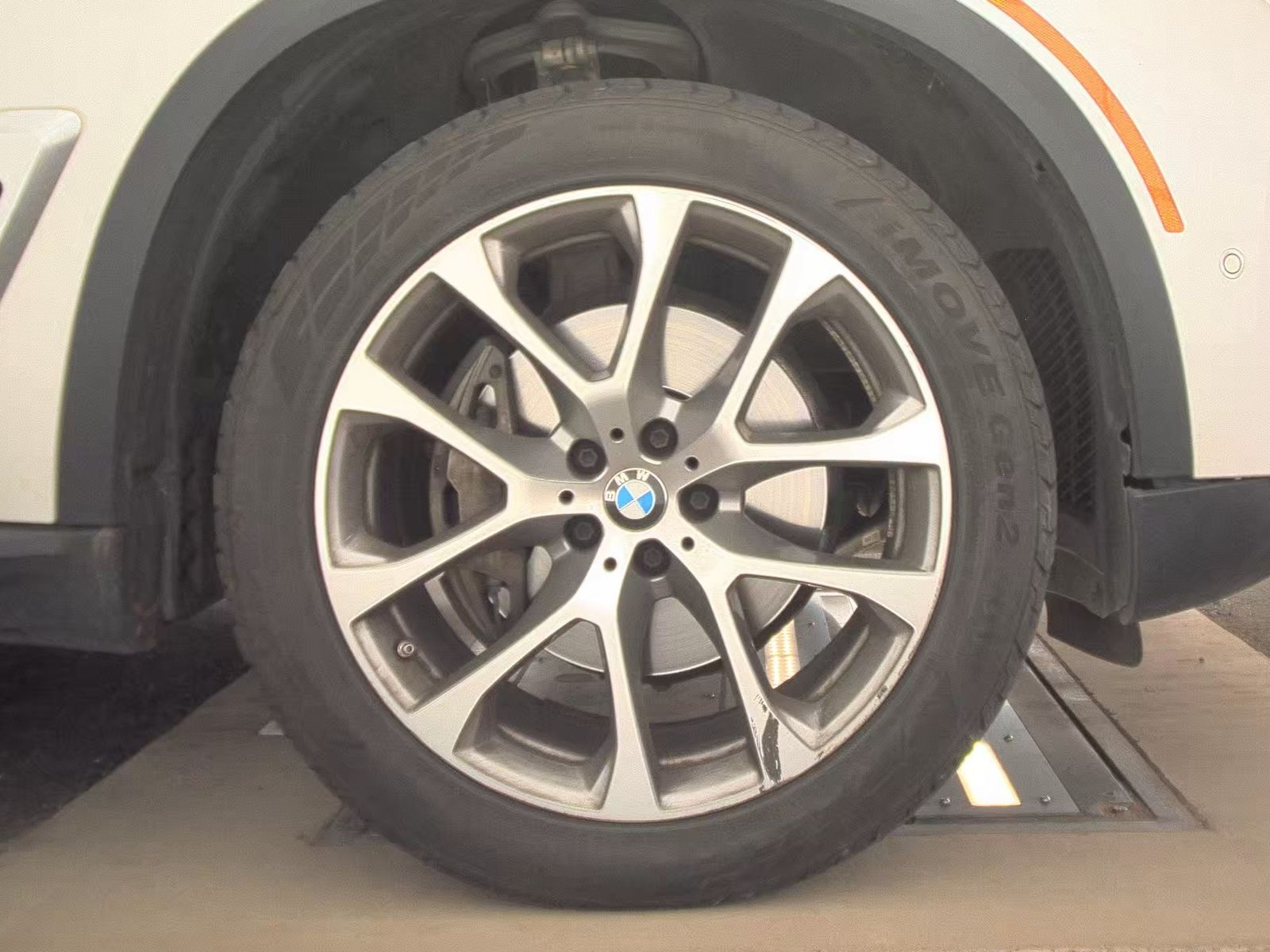 2024 BMW X5 xDrive40i AWD