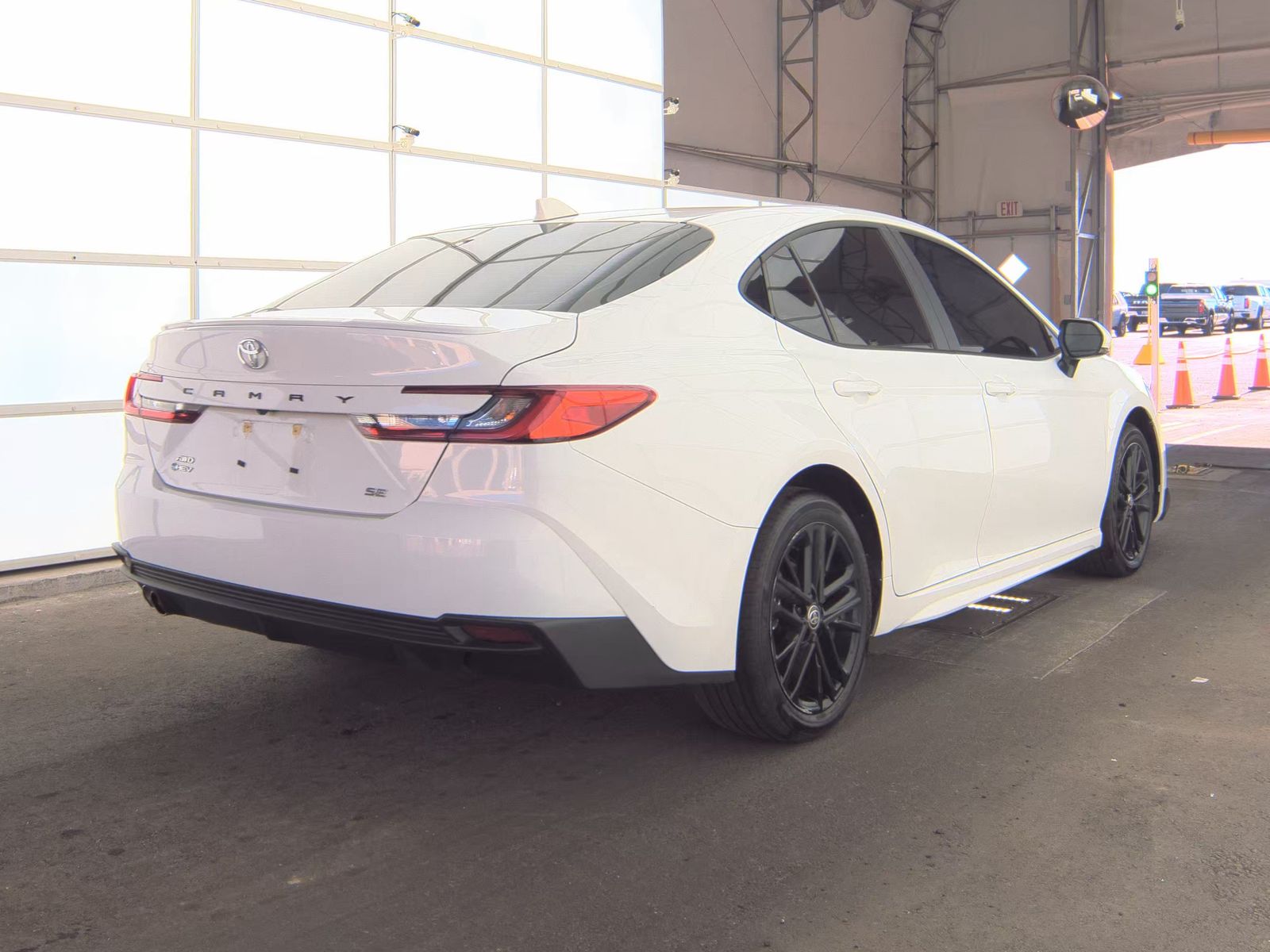 2025 Toyota Camry SE AWD