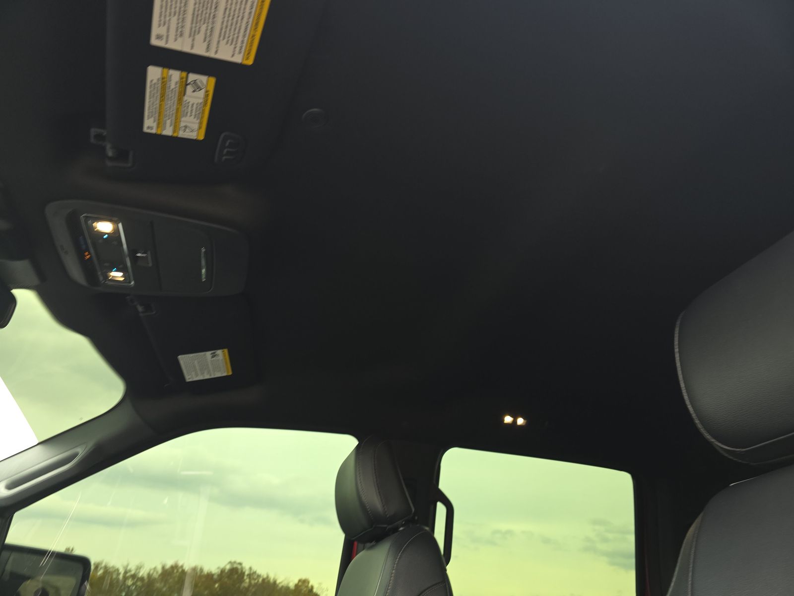 2024 Ford F-150 Lariat AWD