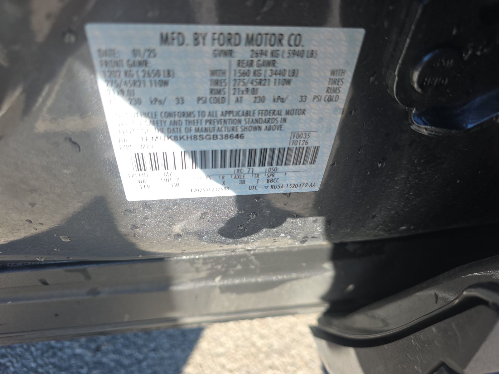 2025 Ford Explorer ST-Line AWD