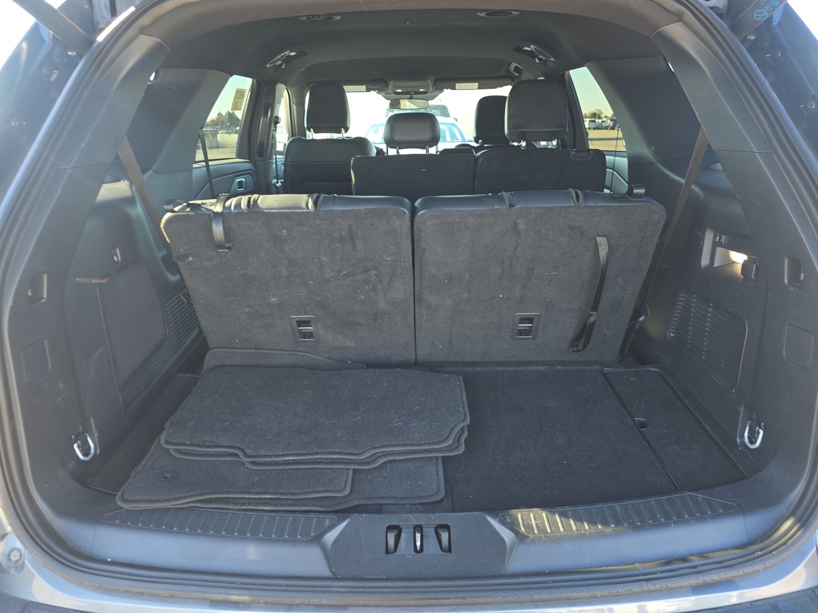 2025 Ford Explorer ST-Line AWD