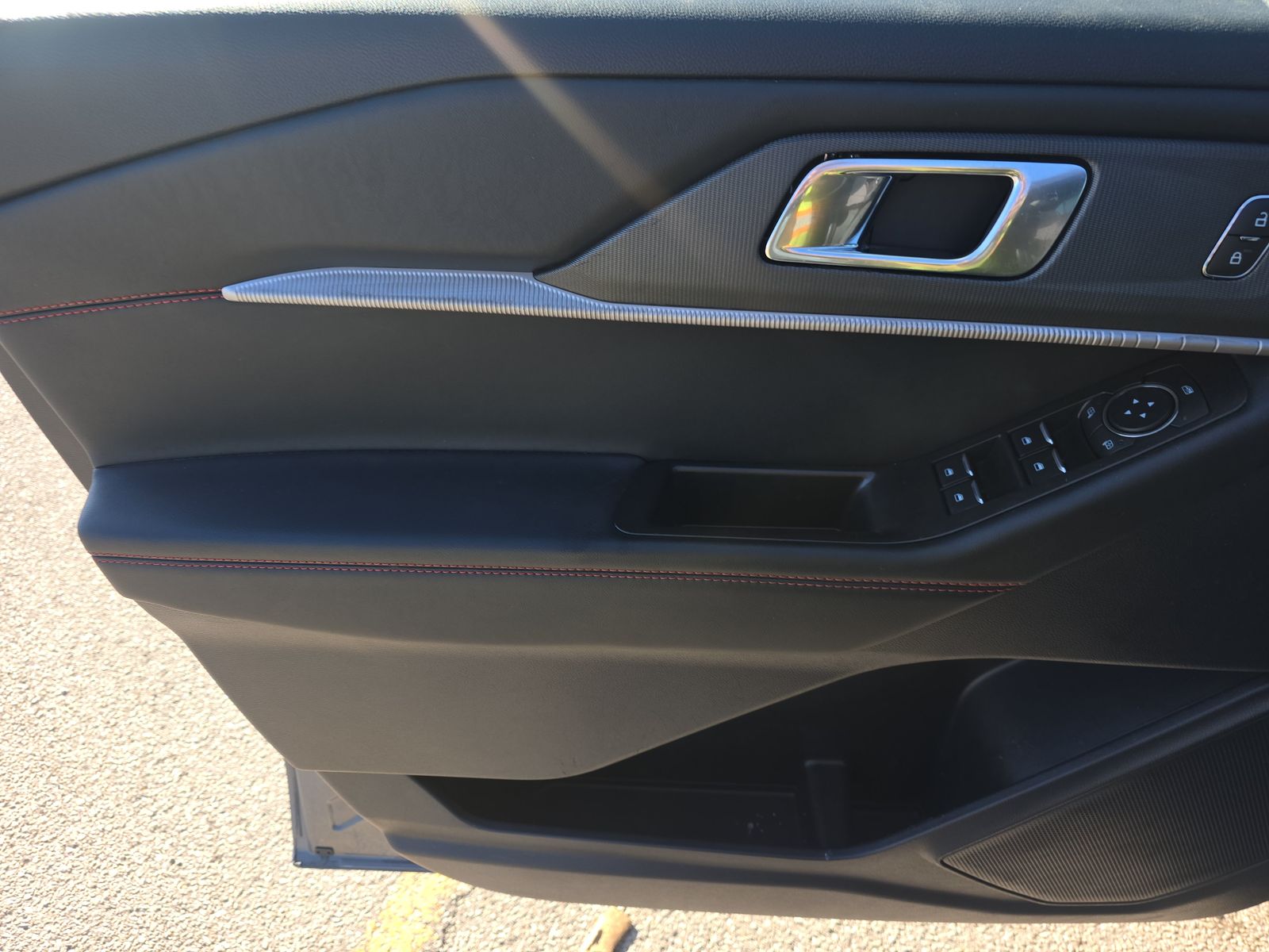 2025 Ford Explorer ST-Line AWD