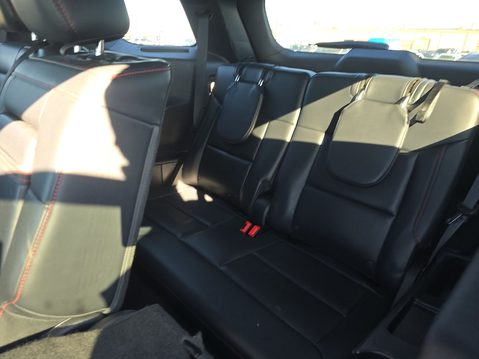 2025 Ford Explorer ST-Line AWD