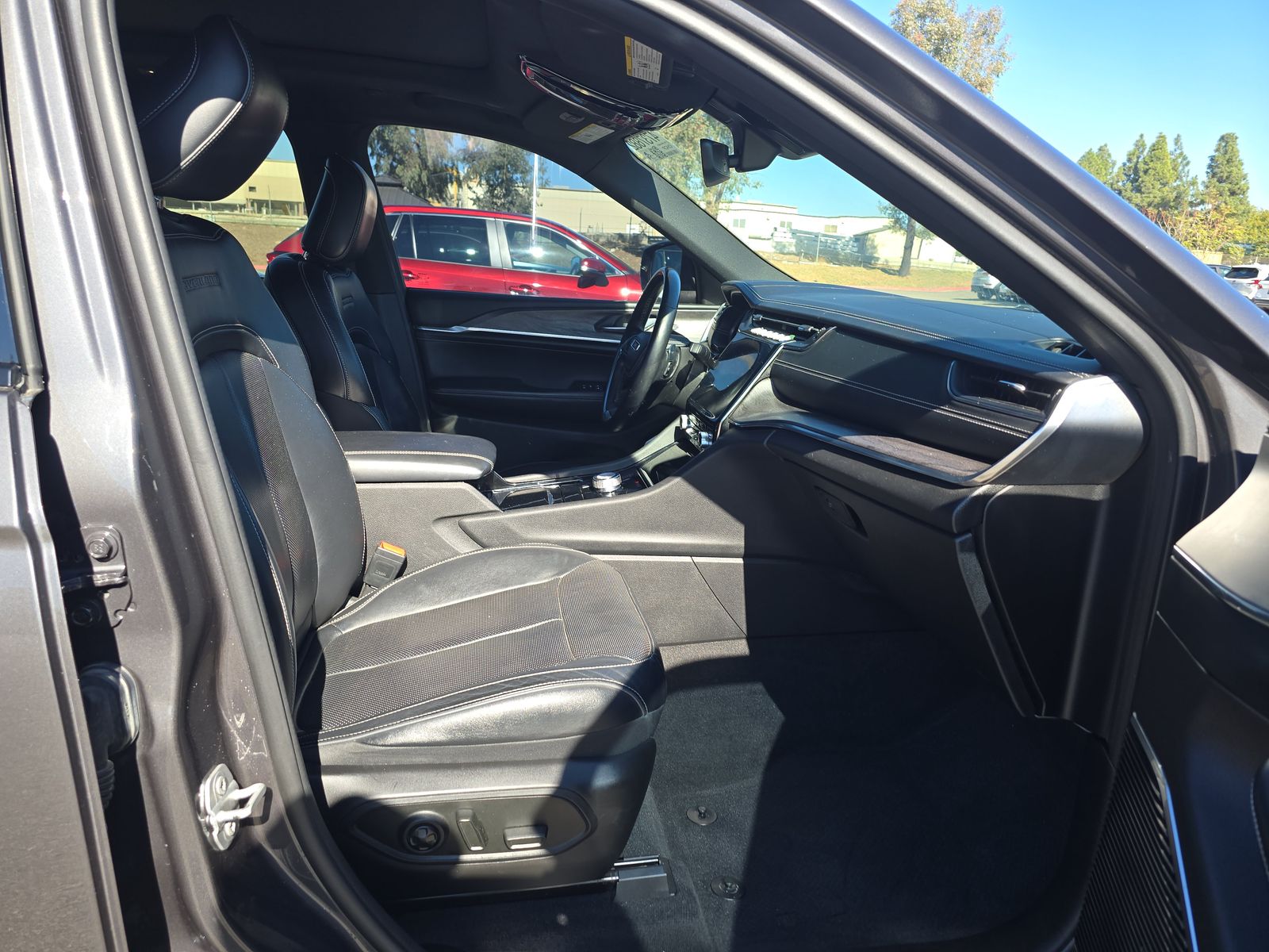 2022 Jeep Grand Cherokee Overland AWD